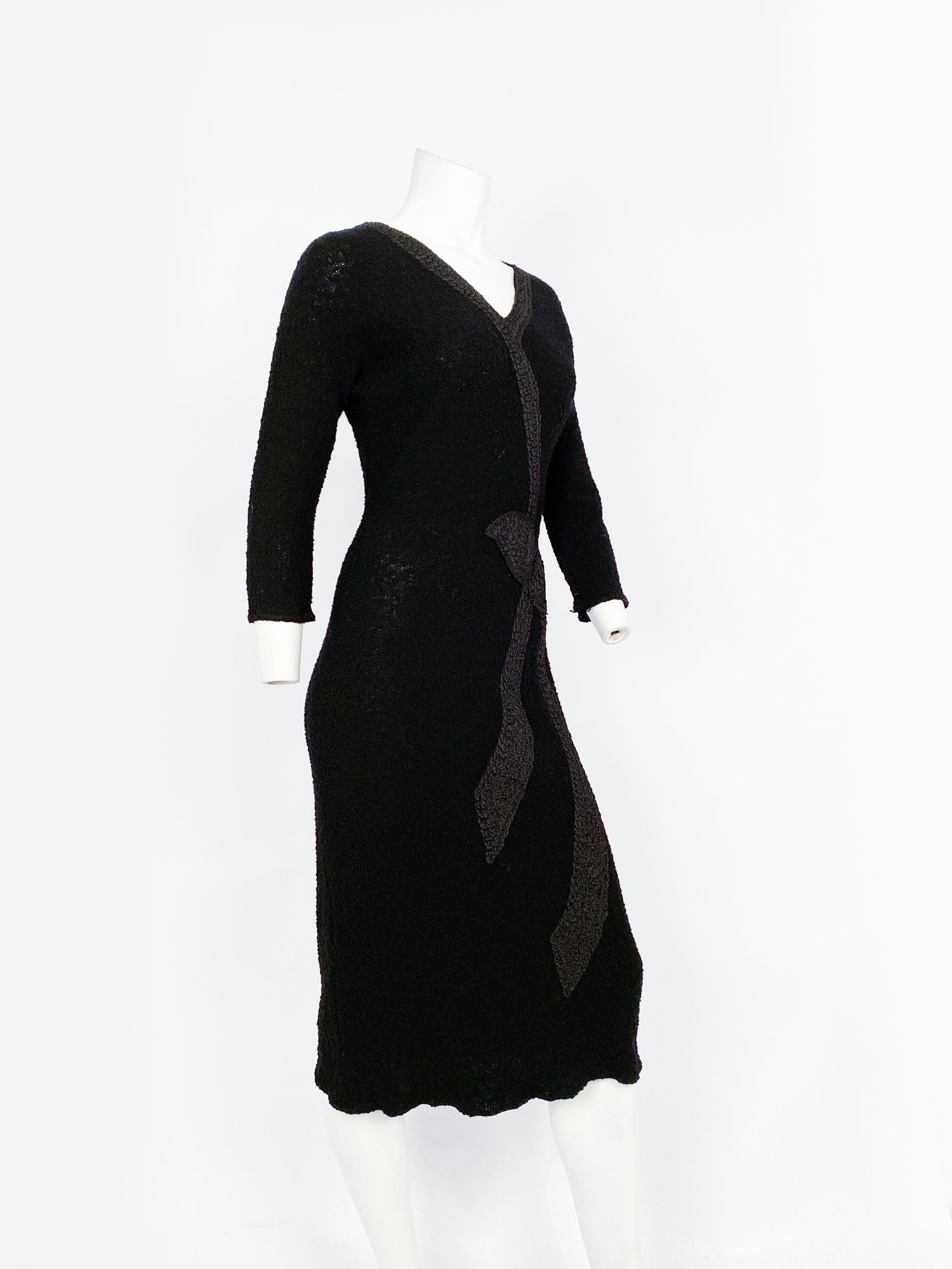 1950s Black Knit Dress with Trompe L'Oeil Ribbonwork In Good Condition For Sale In San Francisco, CA