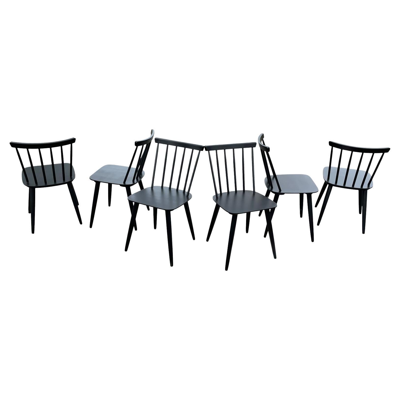 Wonderful set of 6 black lacquered wooden chairs by Varjonen made in Finland 
