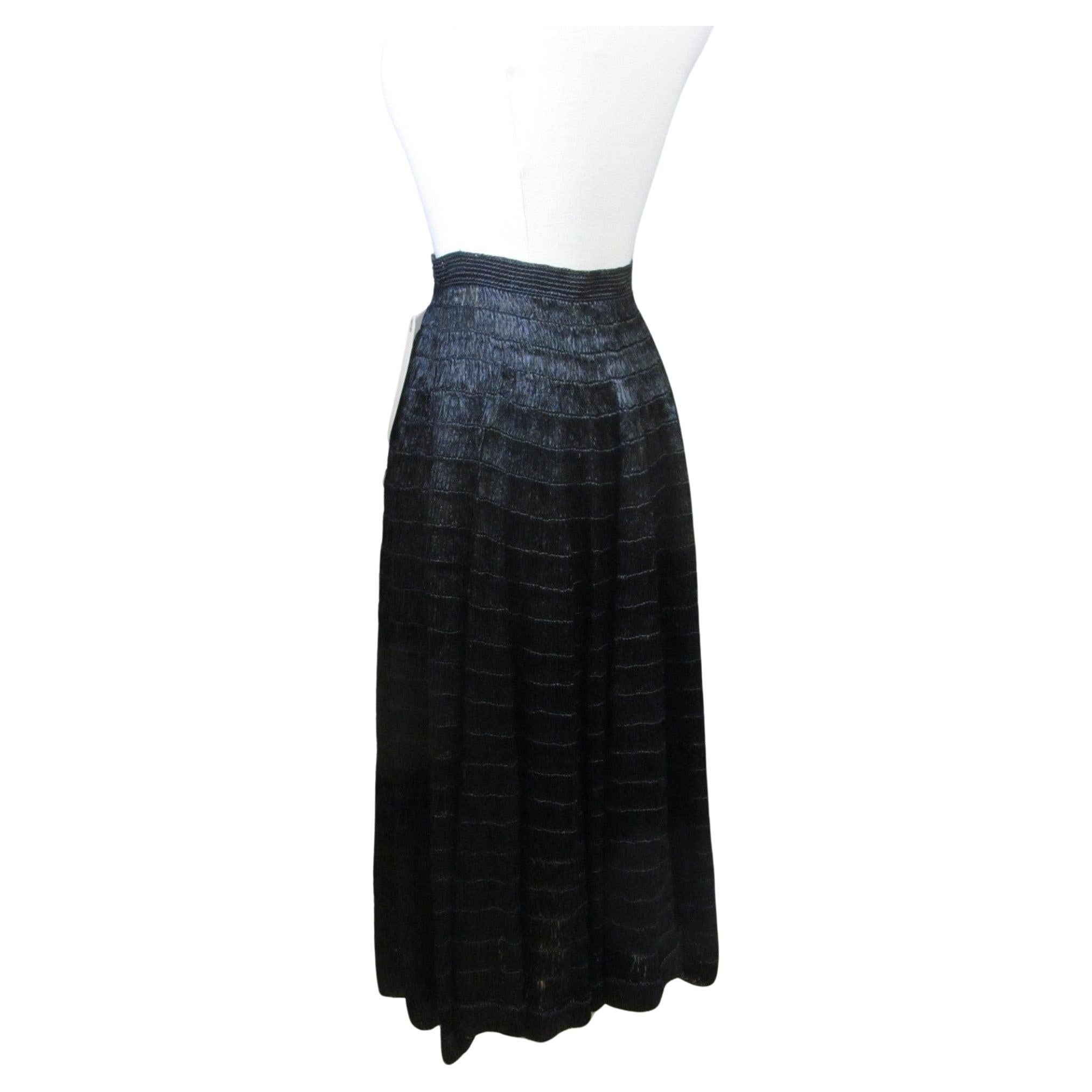 1950s black raffia skirt For Sale