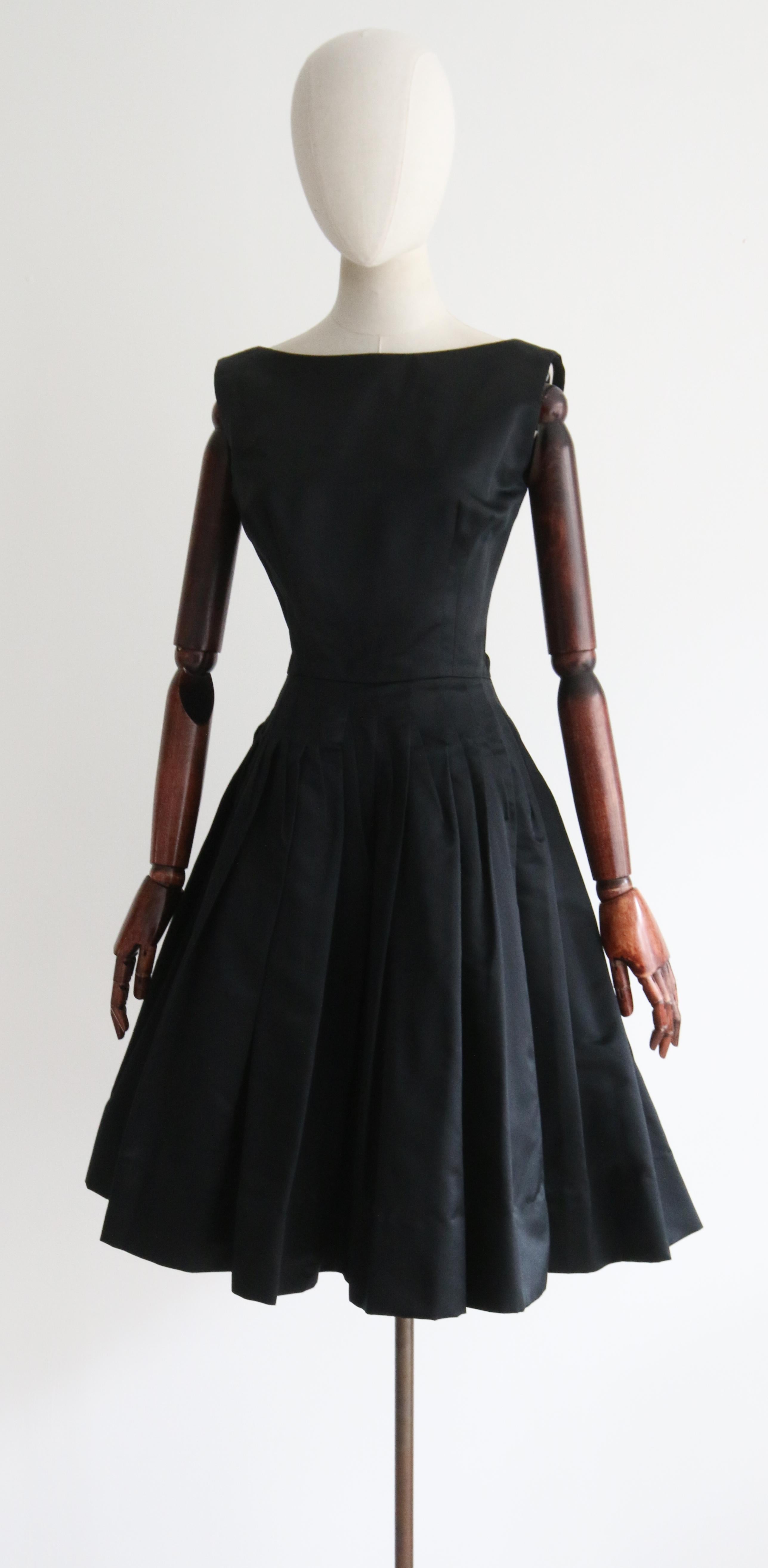 1950'S Black Satin Pointed Seam Dress UK 8 US 4  6