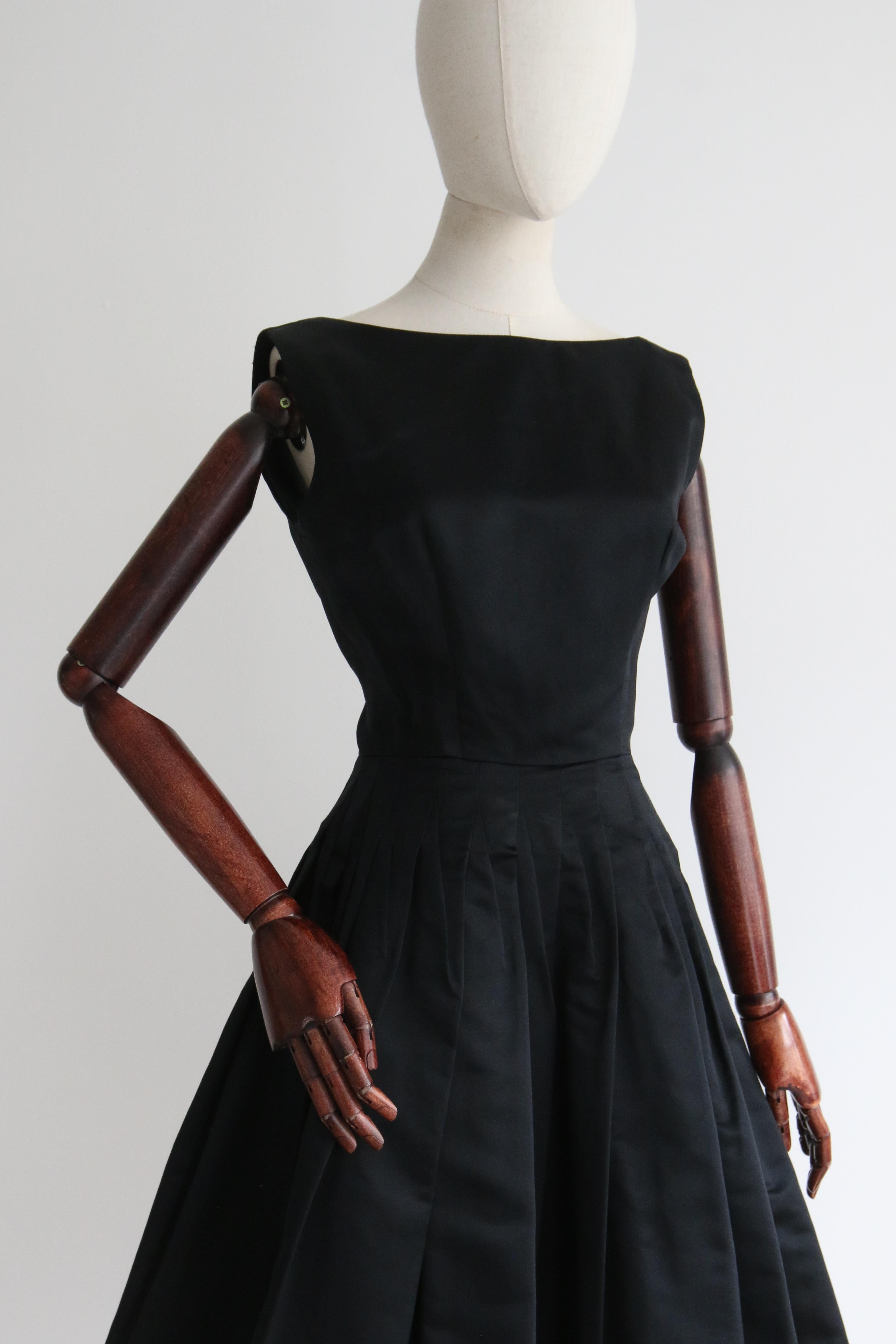 1950'S Black Satin Pointed Seam Dress UK 8 US 4  2
