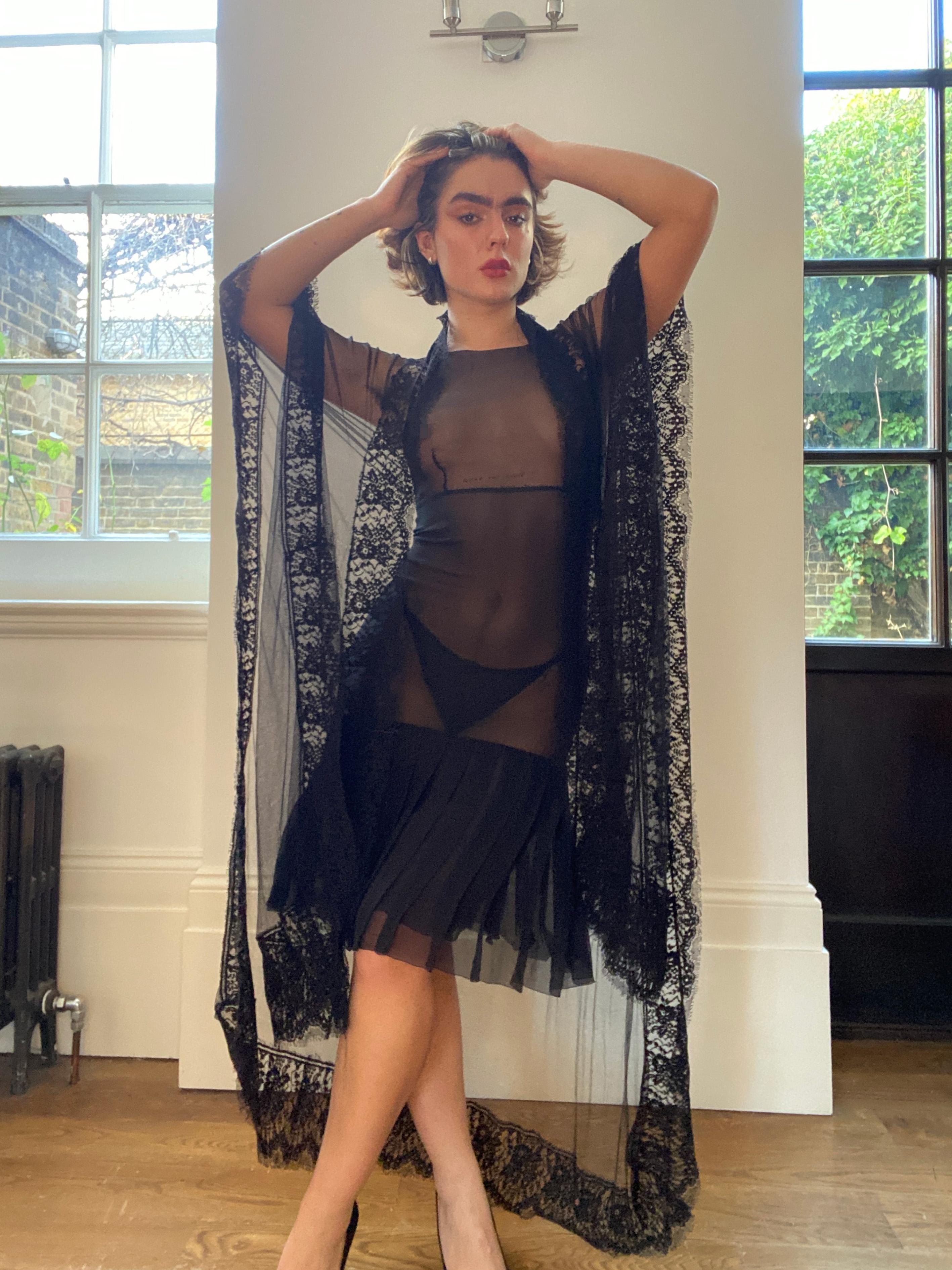 1950s Black Silk Tulle and Lace Peignoir For Sale 1