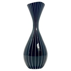 Vase en verre rayé noir des années 1950 par Gunnar Ander pour Lindshammer