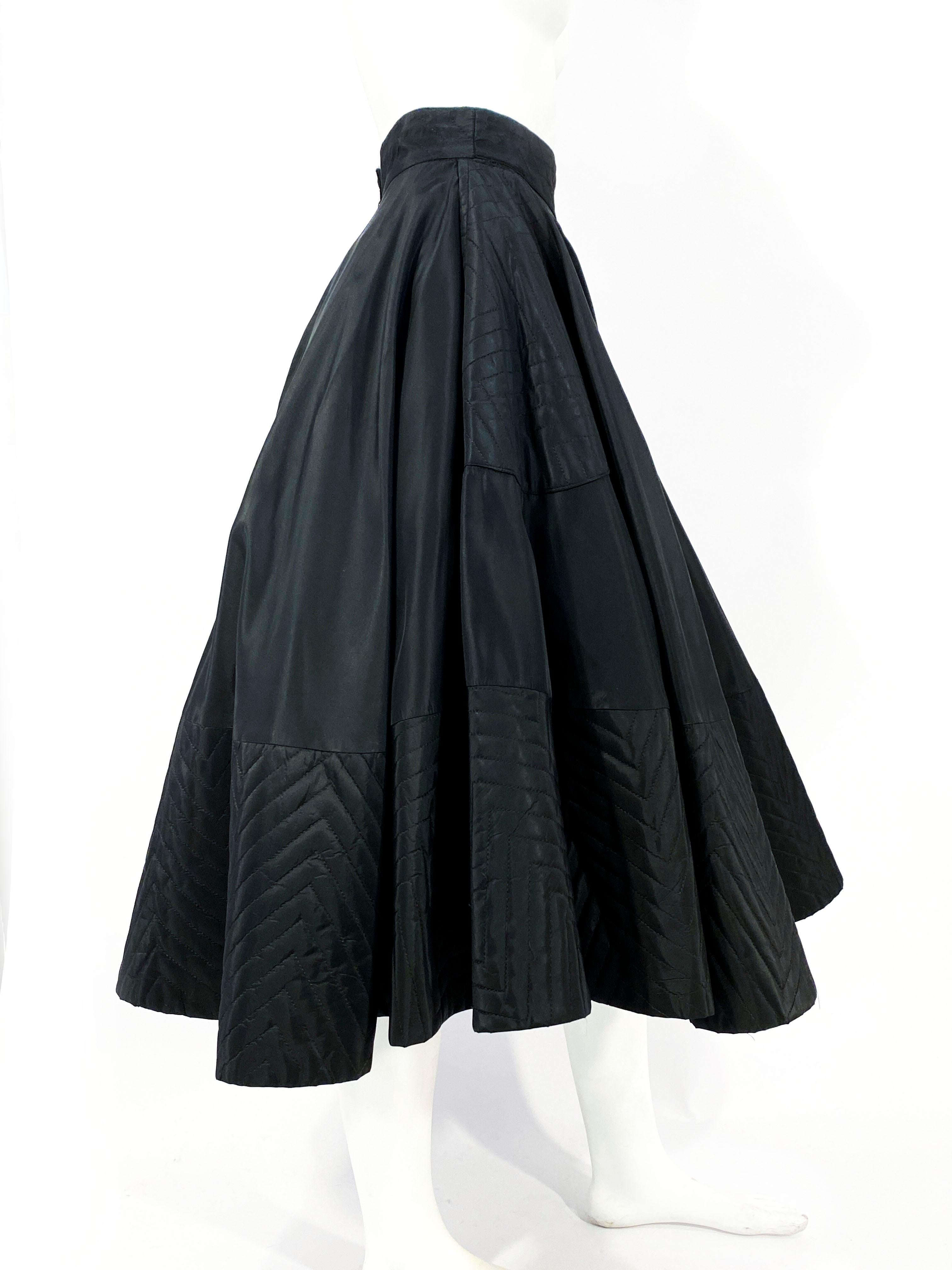 1950s Black Taffeta and Quilted Circle Skirt In Good Condition In San Francisco, CA