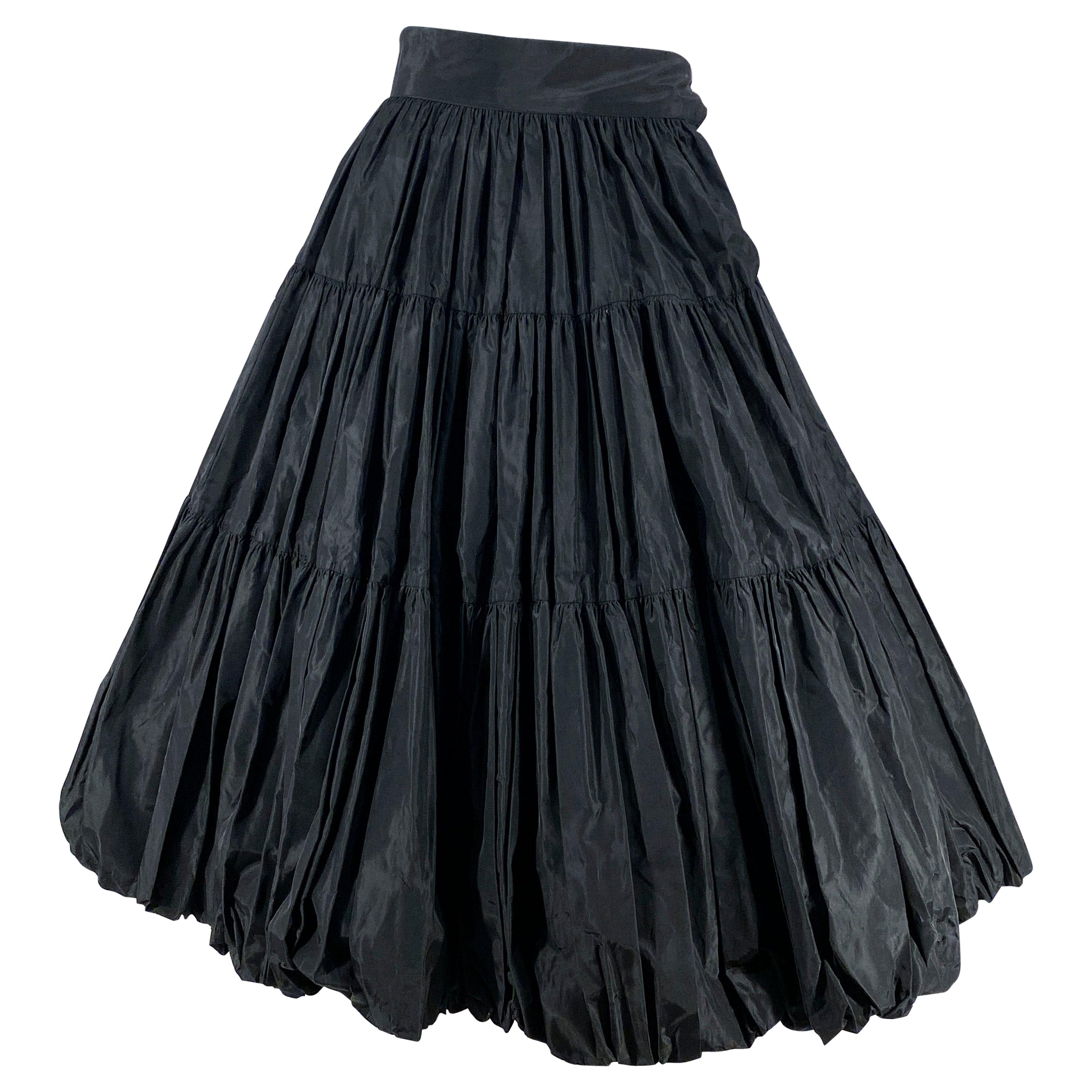 1950s Black Taffeta Balloon Skirt