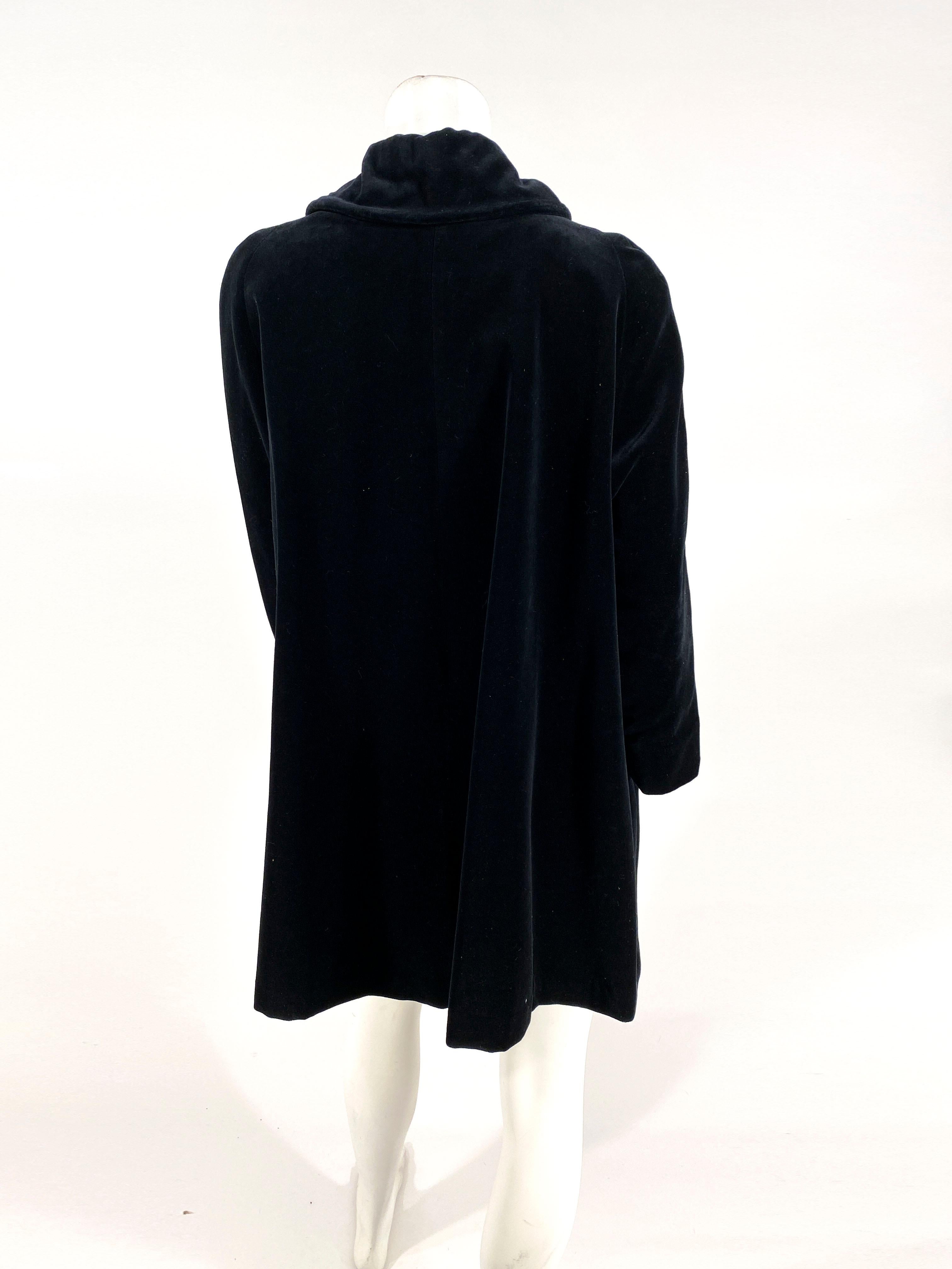 Women's 1950s Black Velvet Evening Jacket