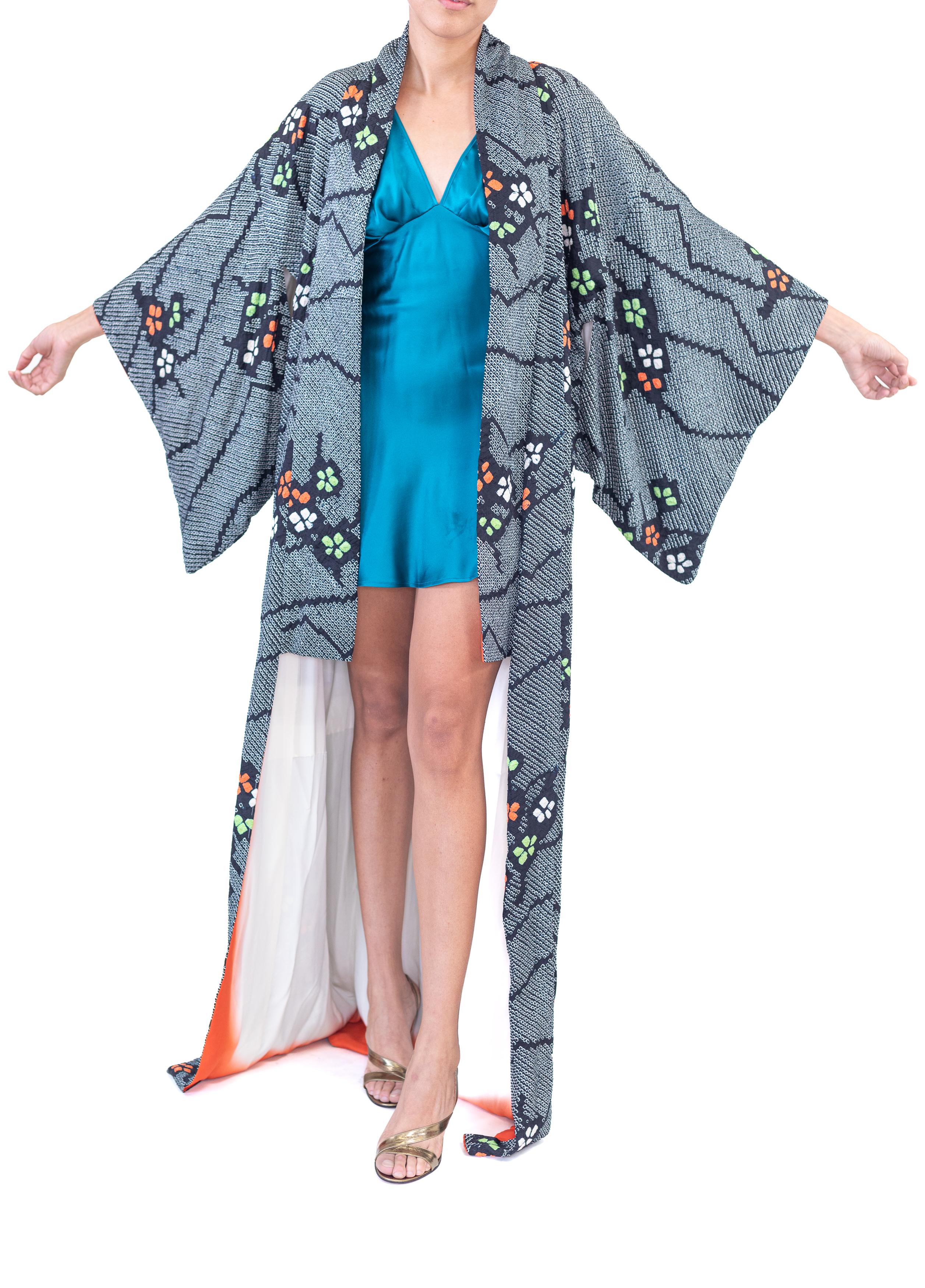 1950S Black & White Japanese Shibori Silk Hand Dyed Kimono For Sale 2