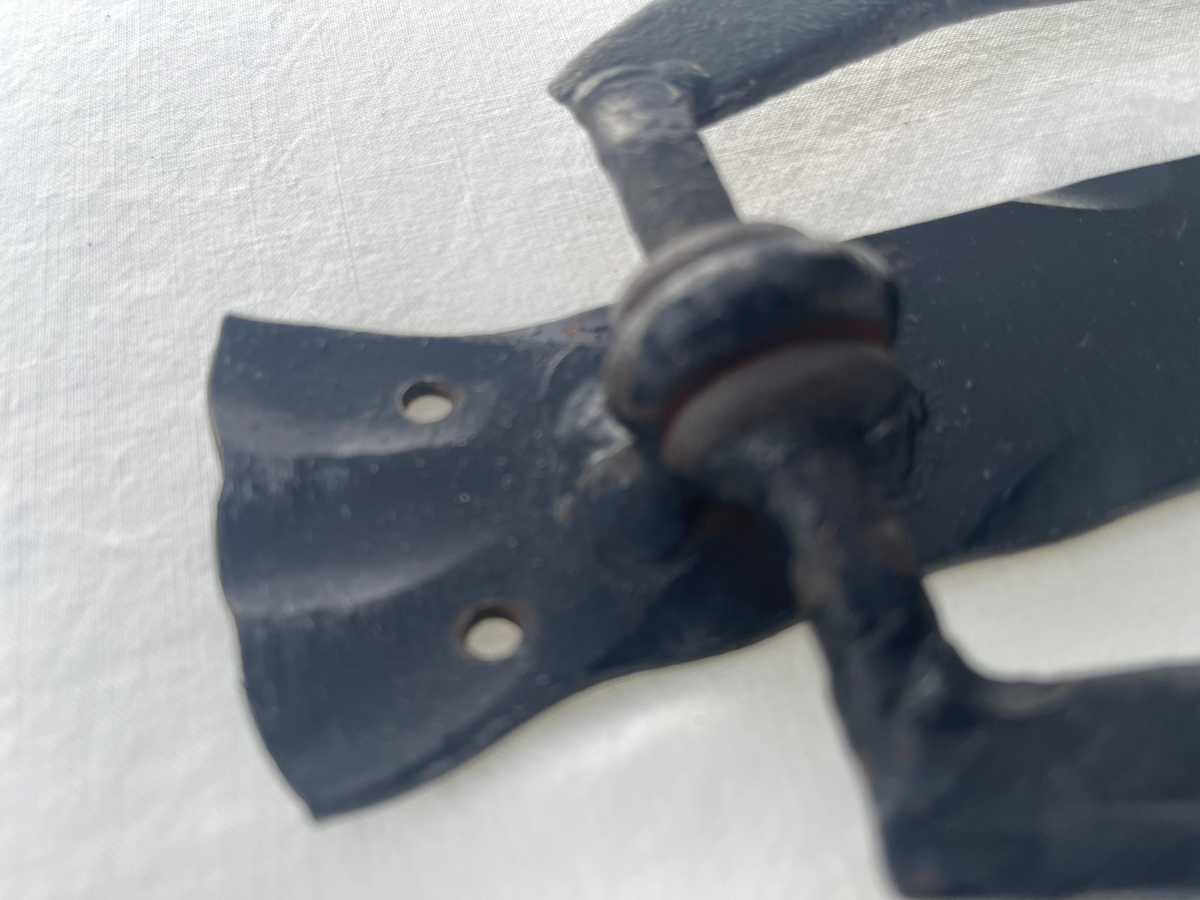 XX secolo Battente a ferro di cavallo nero degli anni '50 in vendita