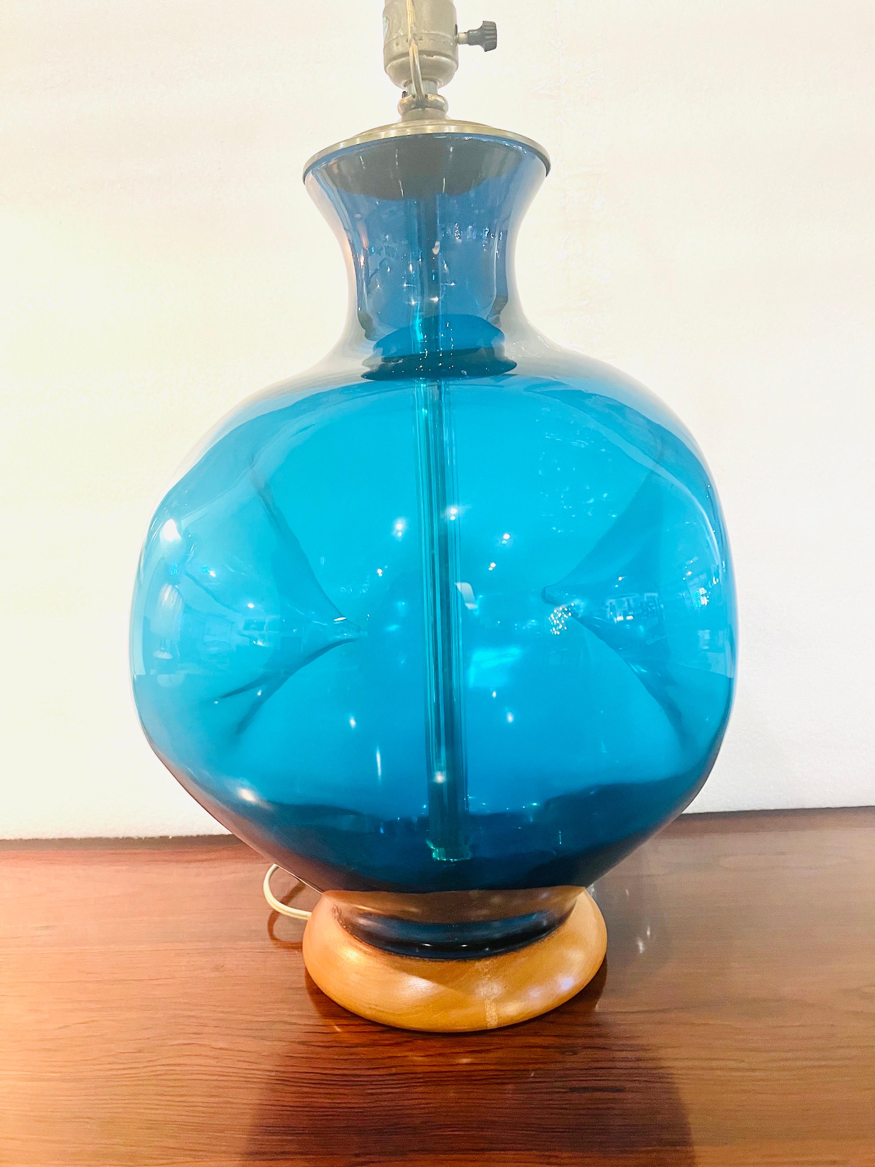 20th Century 1950s Blue Blown Glass Table Lamp by Winslow Andersen for Blenko Mid Century