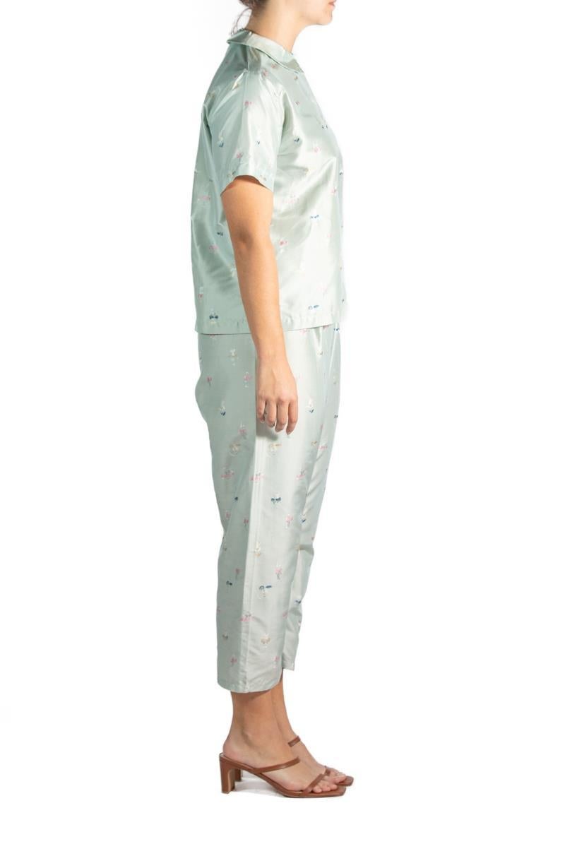 1950S Blue Chinese Silk Brocade Two Piece Pajamas In Good Condition For Sale In New York, NY