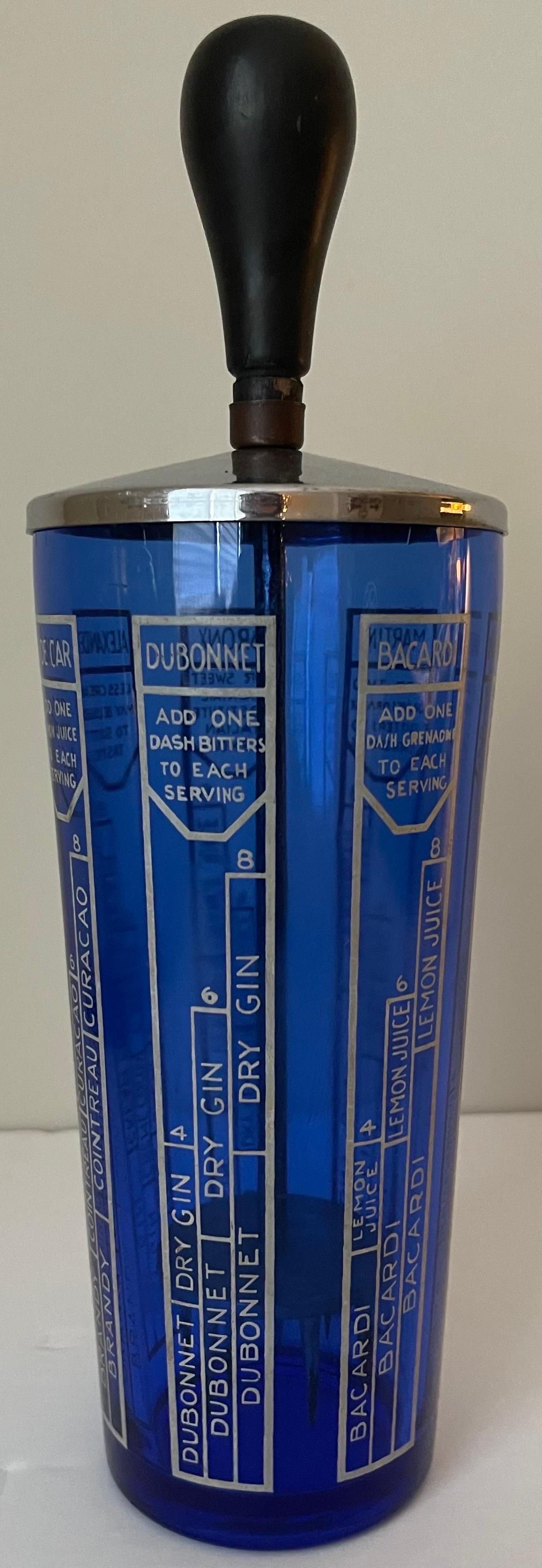 Shaker da cocktail grande da barista in vetro blu degli anni '50 in vendita 3