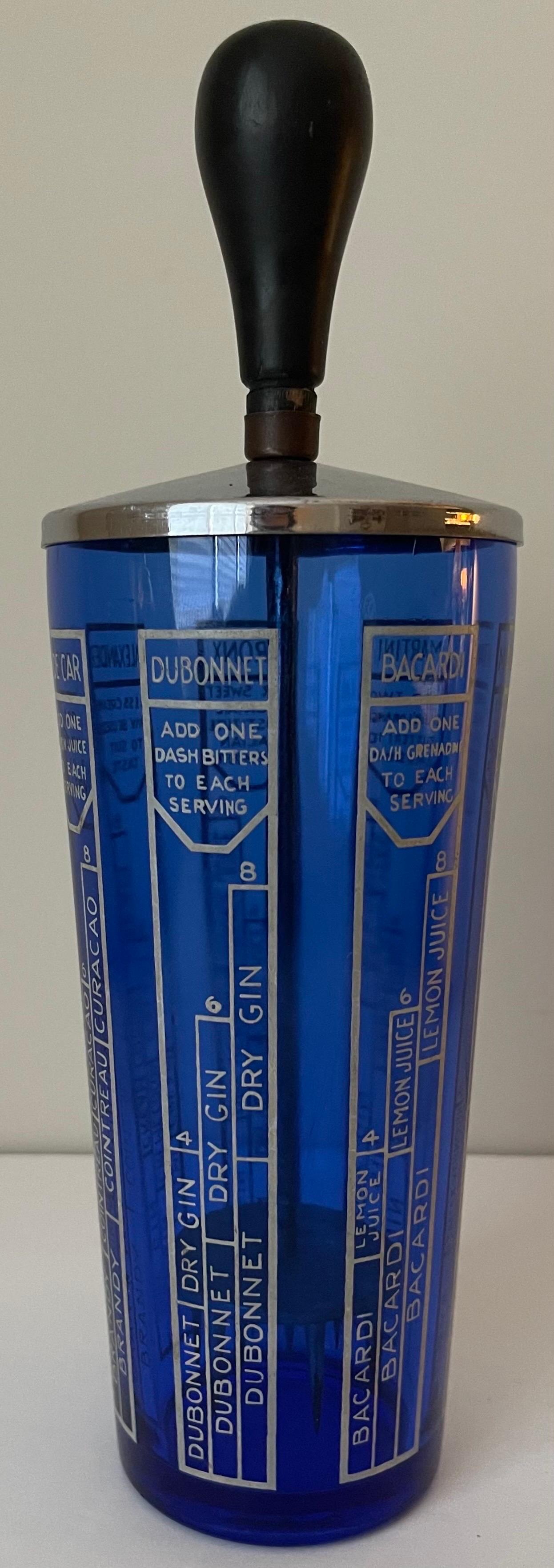 Mid-Century moderno Shaker da cocktail grande da barista in vetro blu degli anni '50 in vendita