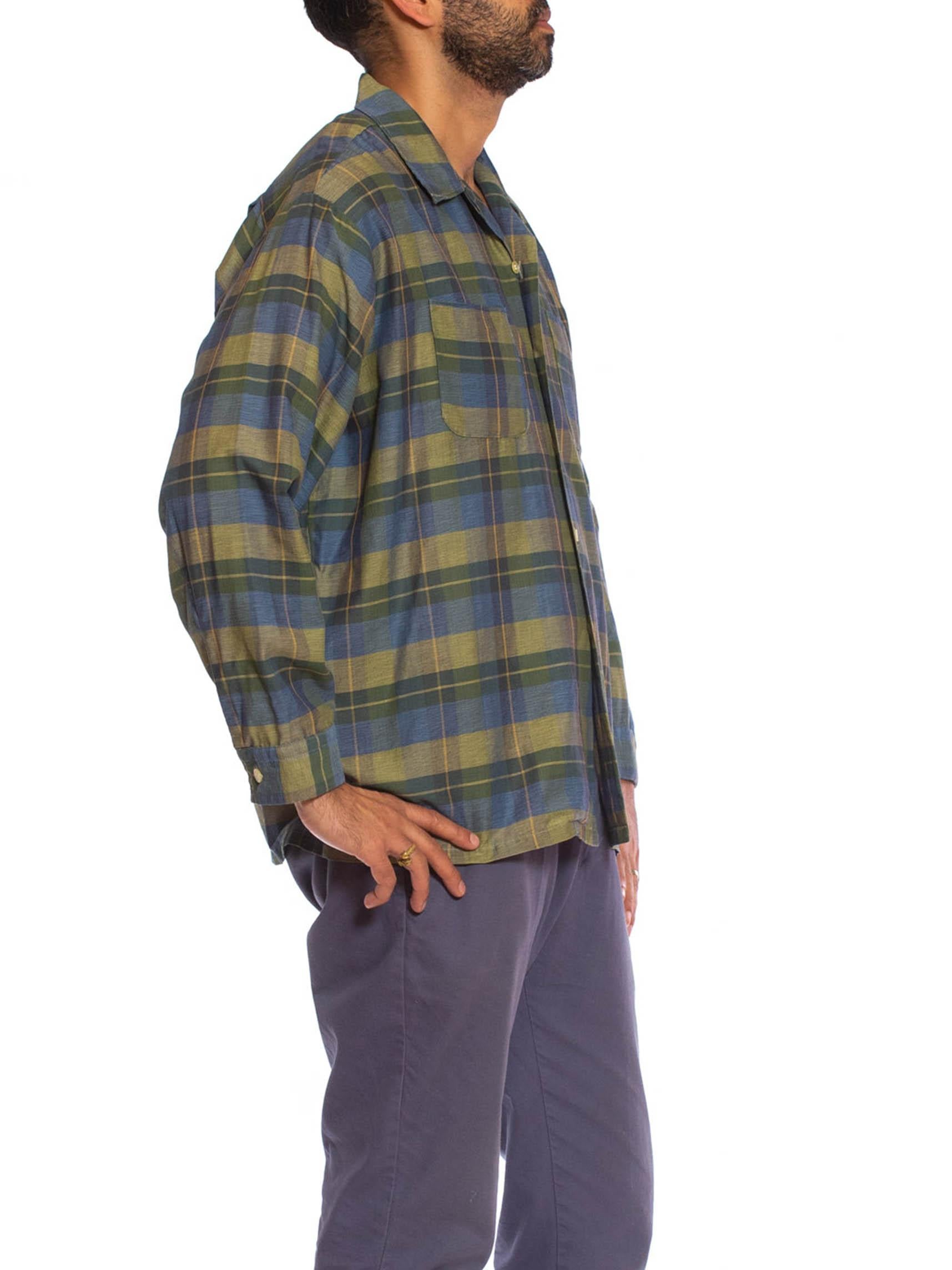 Seltenes langärmeliges kariertes Herrenhemd aus Baumwolle in Blau & Grün, XL (Grau) im Angebot