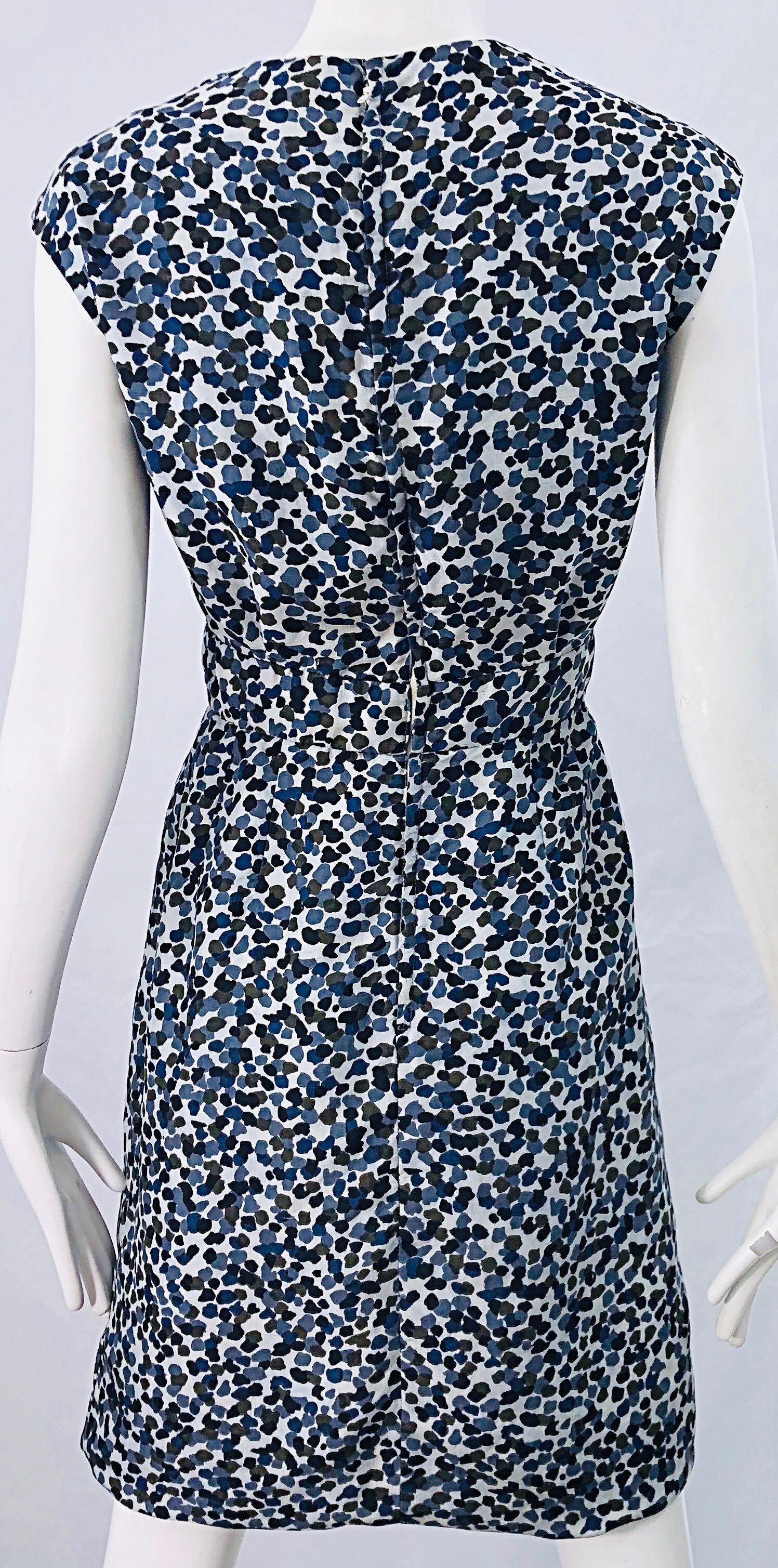 1960s Azul Gris Leopardo Animal Print Vintage 60s Vestido sin mangas de seda Vaina en venta 3