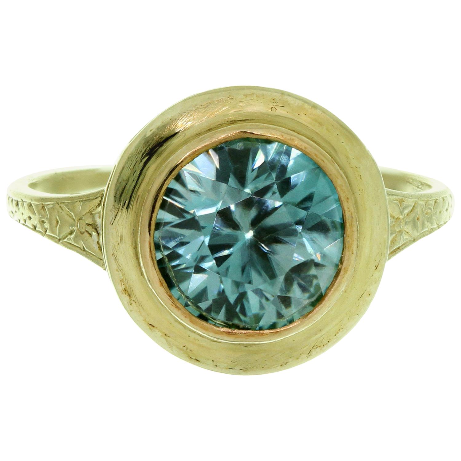 1950s Blue Quartz Handcrafted Filigree Yellow Gold Ring