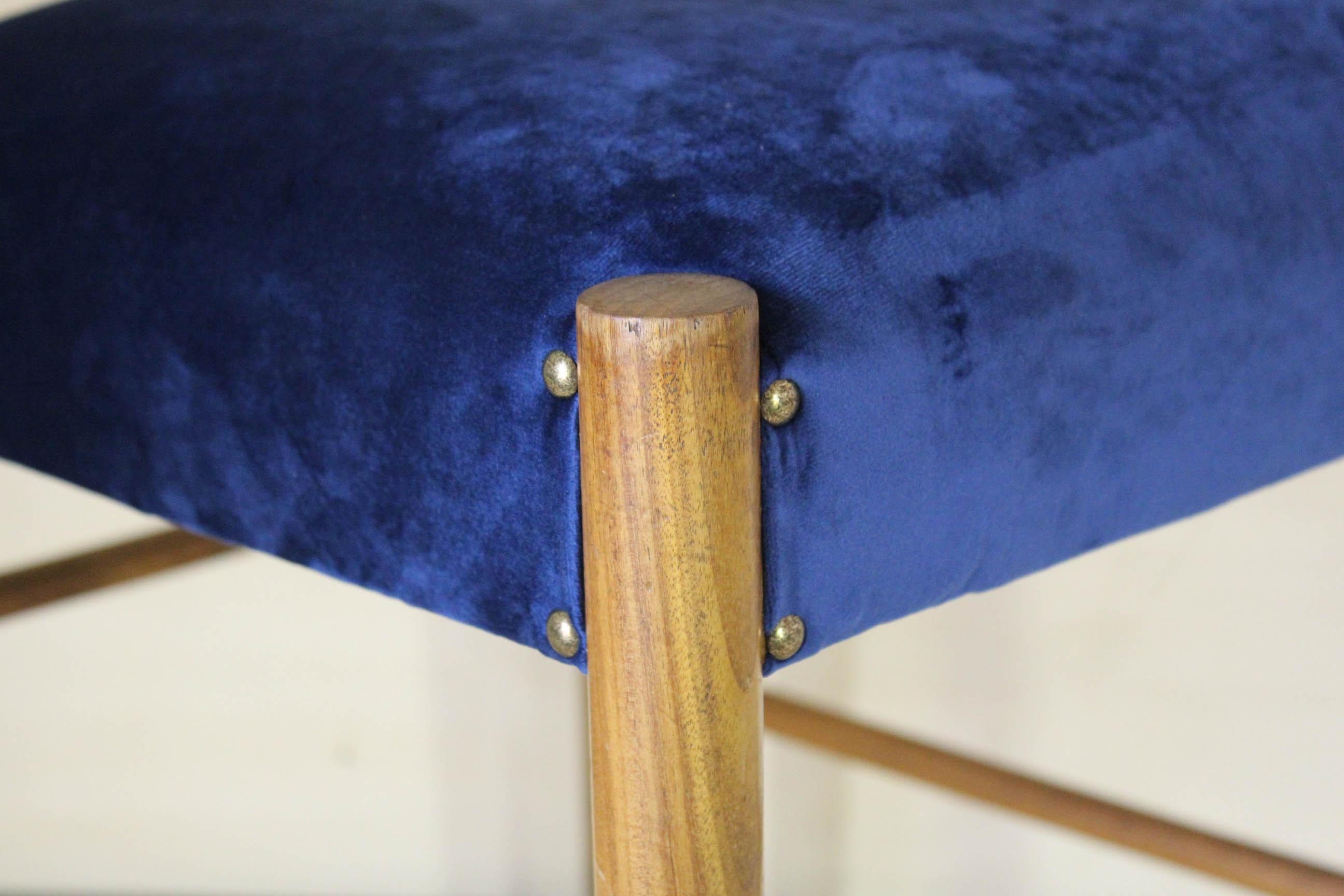 1950s Blue Velvet and Wood Vintage Dining Chairs, Set of Four, Made in Italy 11