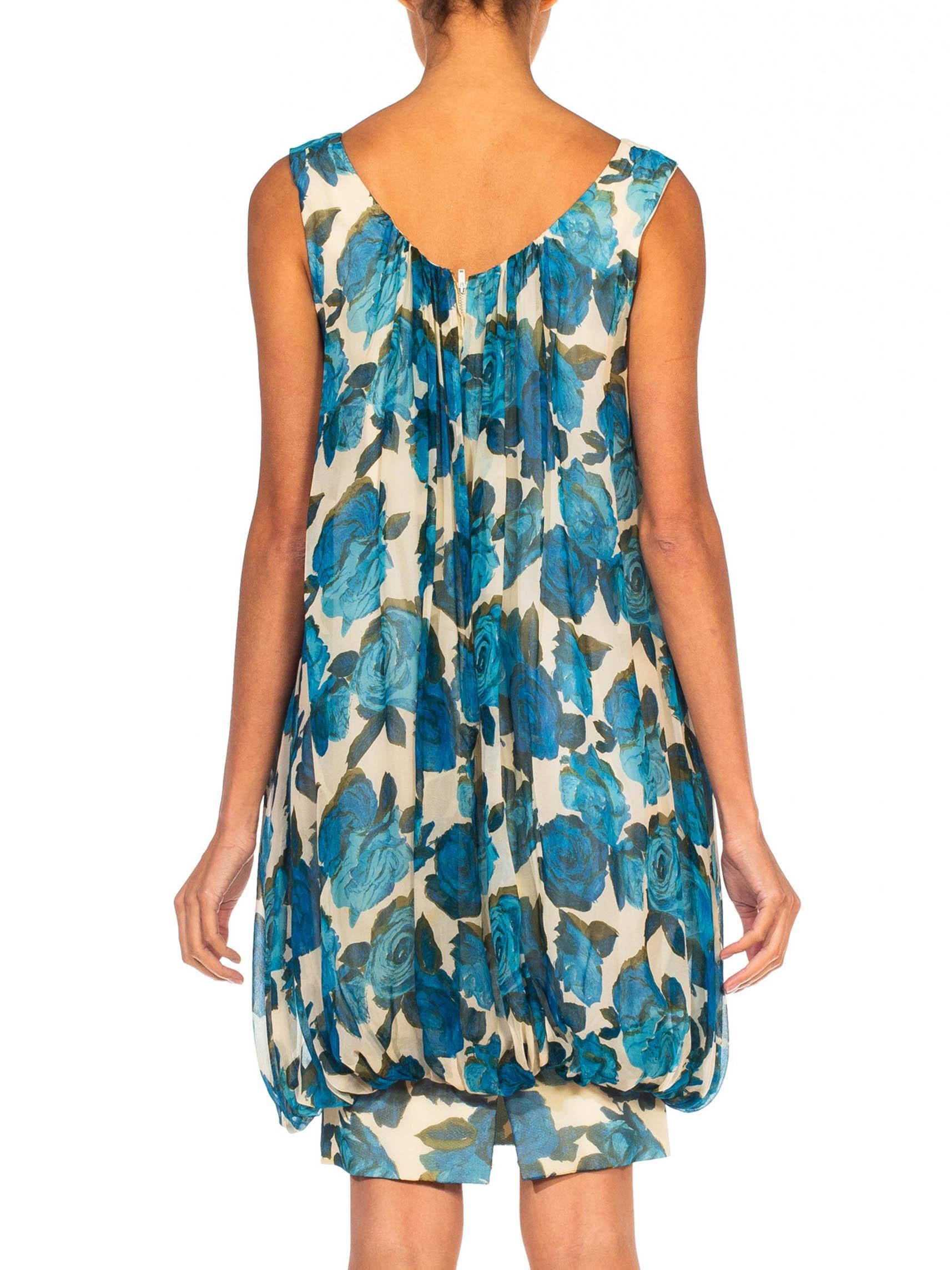 1950S Blue & White Silk Chiffon Balenciaga Style Rose Printed Baloon Dress In Good Condition For Sale In New York, NY