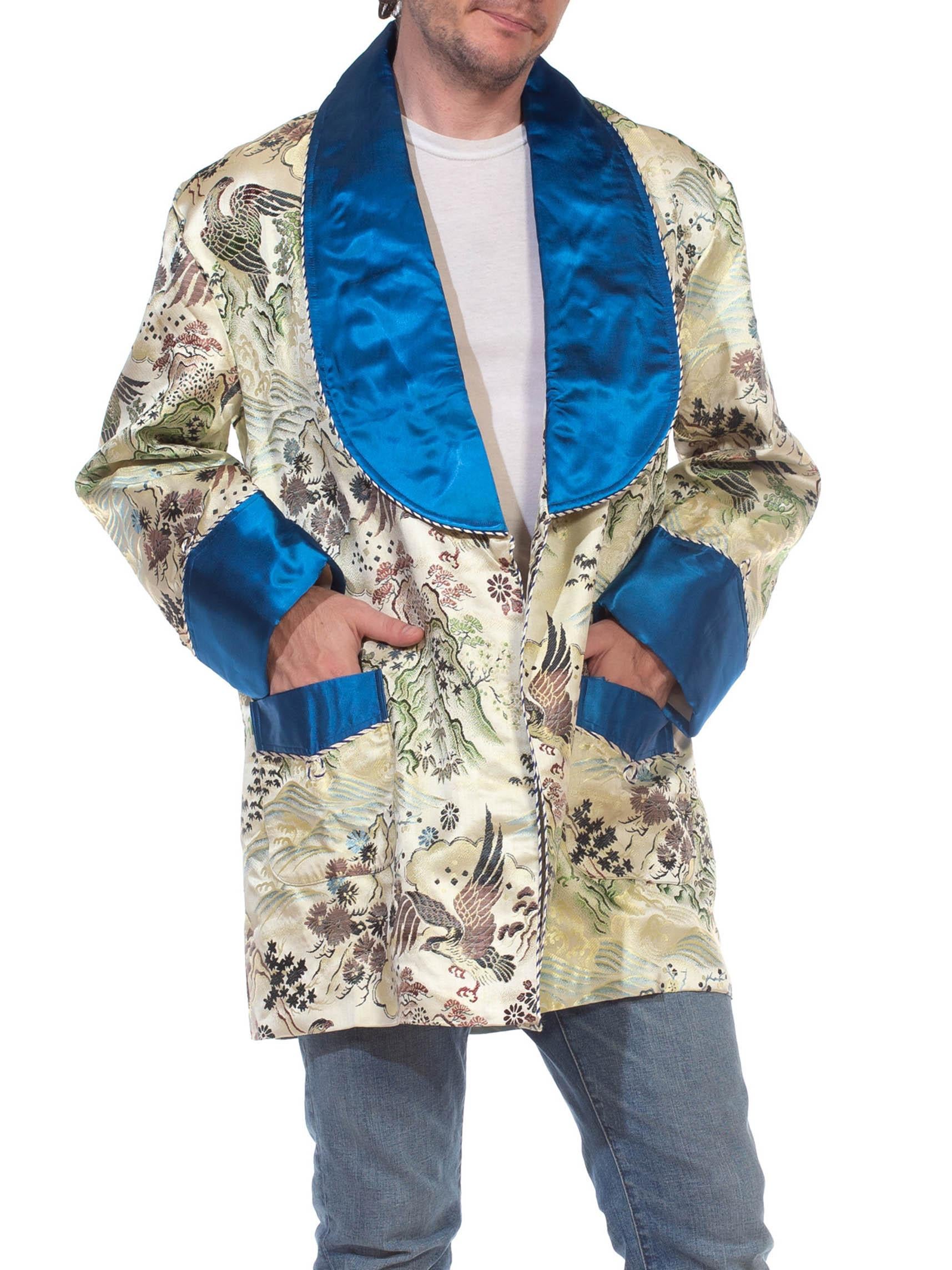 1950S Blue & White Silk Cotton Chinoiserie Shawl Collar Smoking Jacket With Cor In Excellent Condition In New York, NY