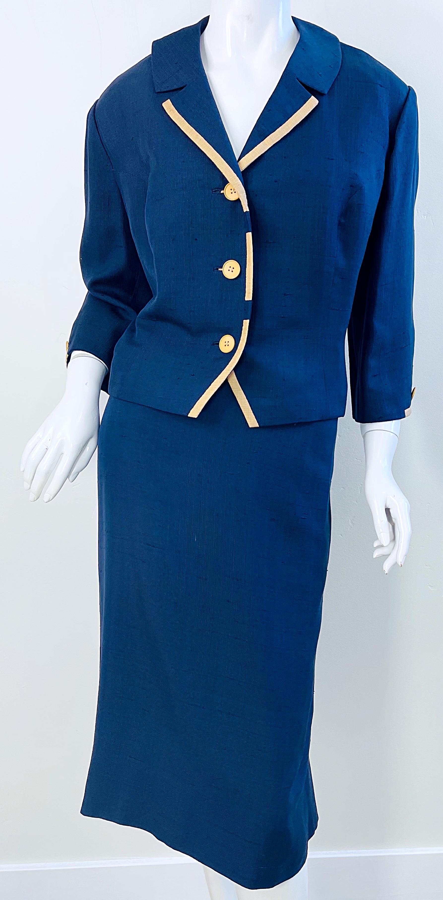 Bob McCreery Neiman Marcus - Tailleur jupe en soie bleu marine des années 1950, grande taille  en vente 8