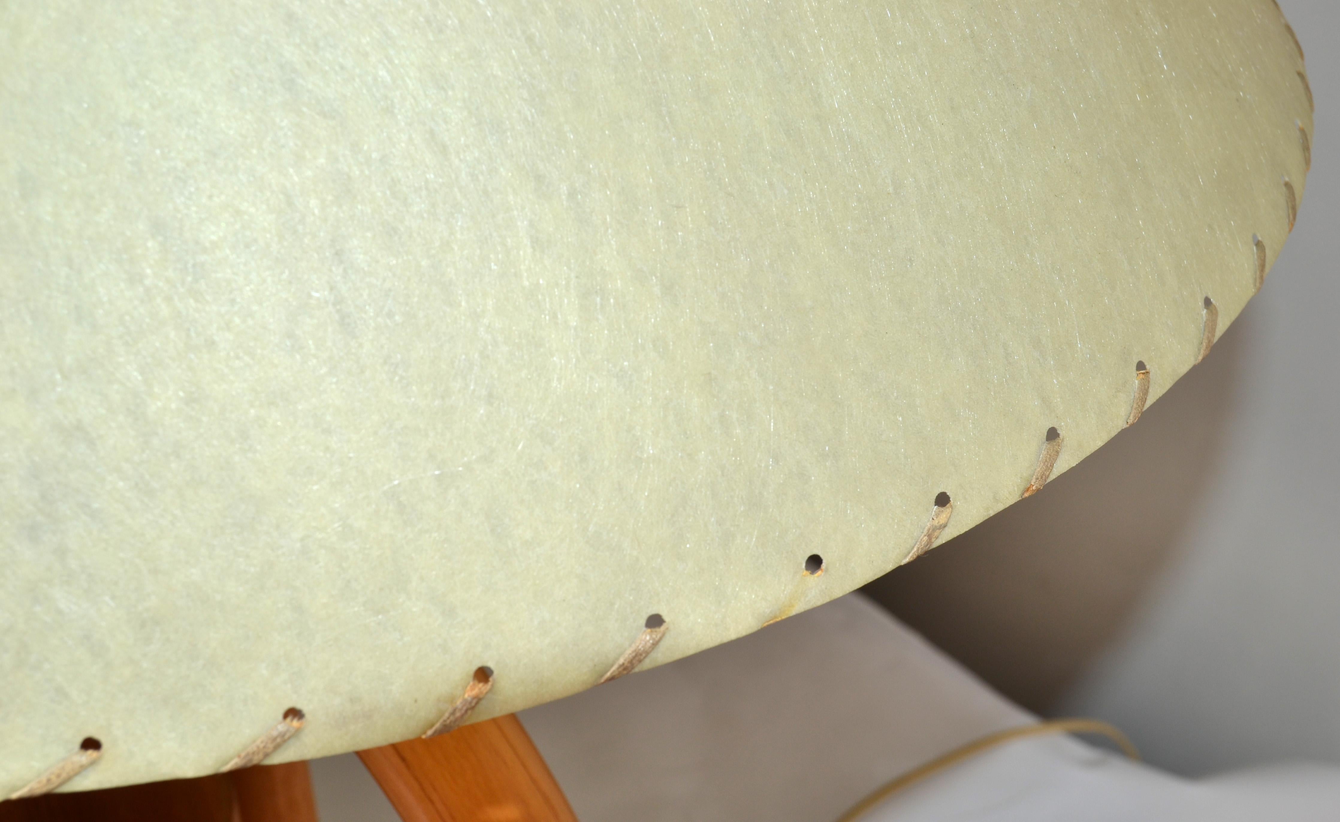 1950s Bohemian Bent Bamboo Table Lamp Original Goatskin Shade For Sale 5