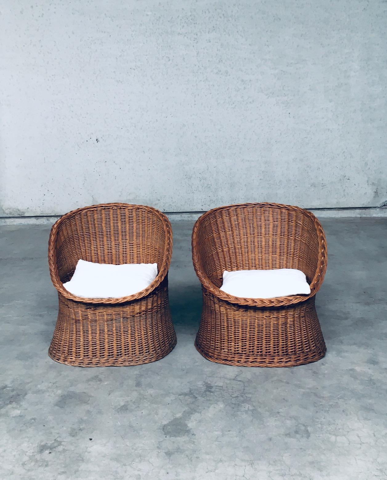 French 1950's Boho Design Wicker Egg Basket Lounge Chair Set For Sale