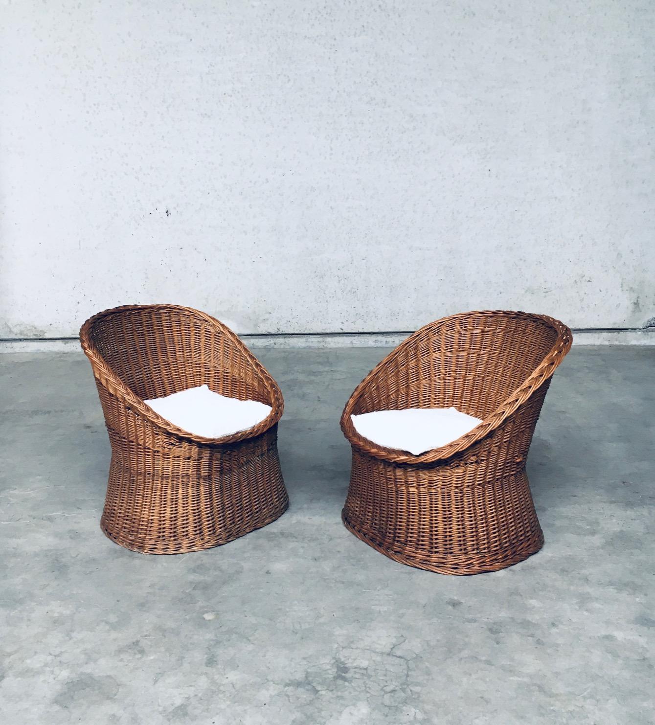 1950's Boho Design Wicker Egg Basket Lounge Chair Set For Sale 2