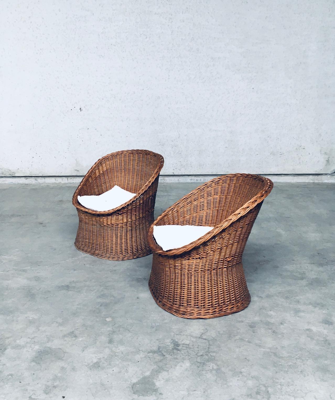 Mid-20th Century 1950's Boho Design Wicker Egg Basket Lounge Chair Set