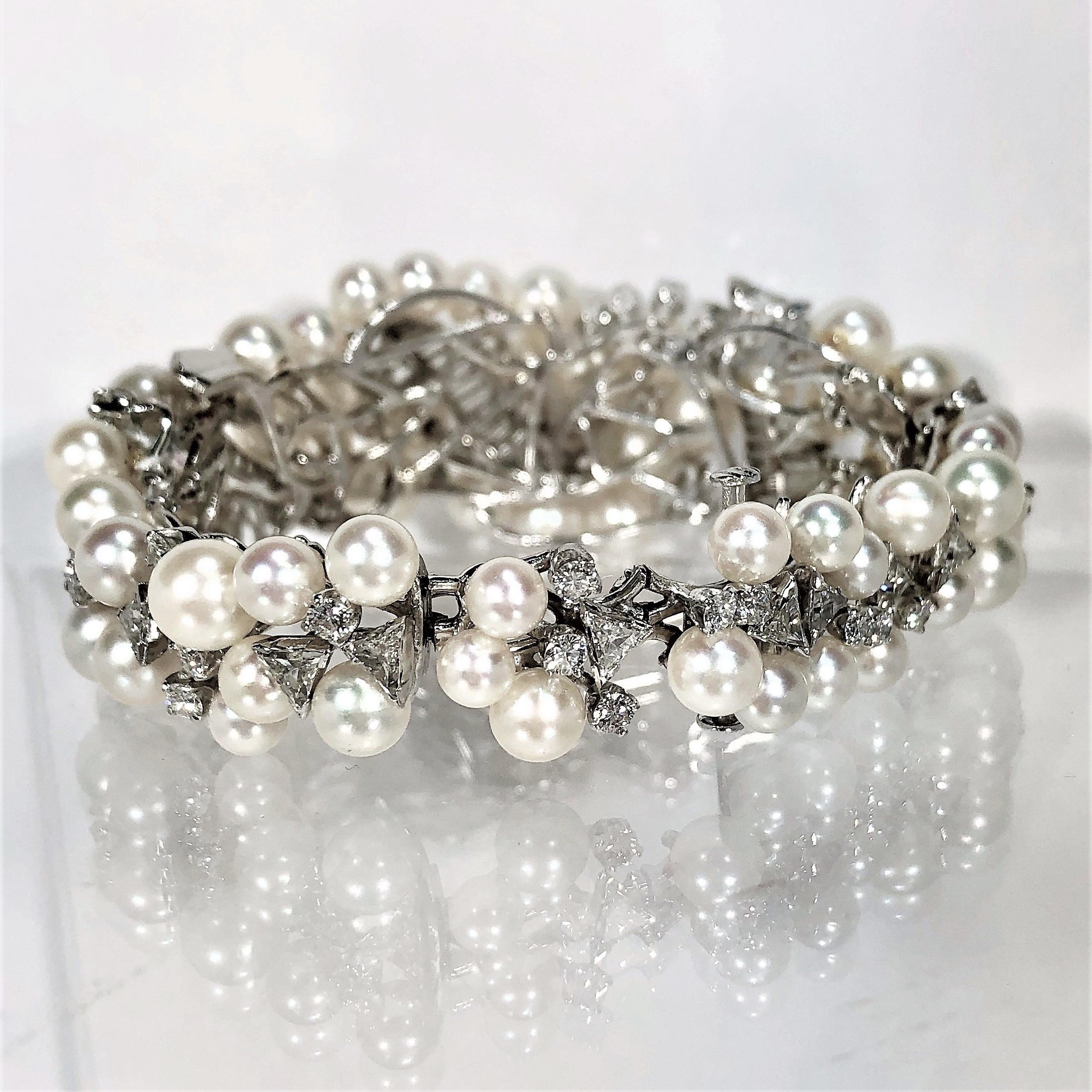 Women's 1950s Graduated Bombee Pearl and Diamond Cocktail Bracelet