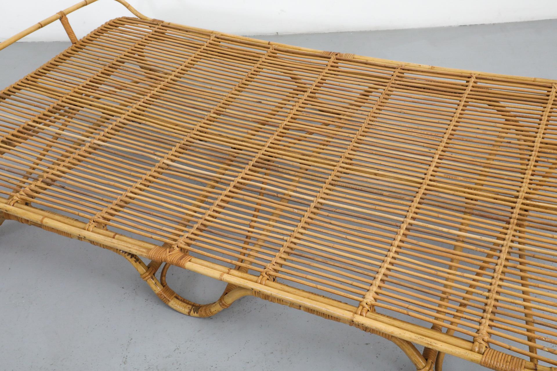 Estructura de cama de día de bambú inspirada en Franco Albini de los años 50 con estructura en forma de trineo en venta 2