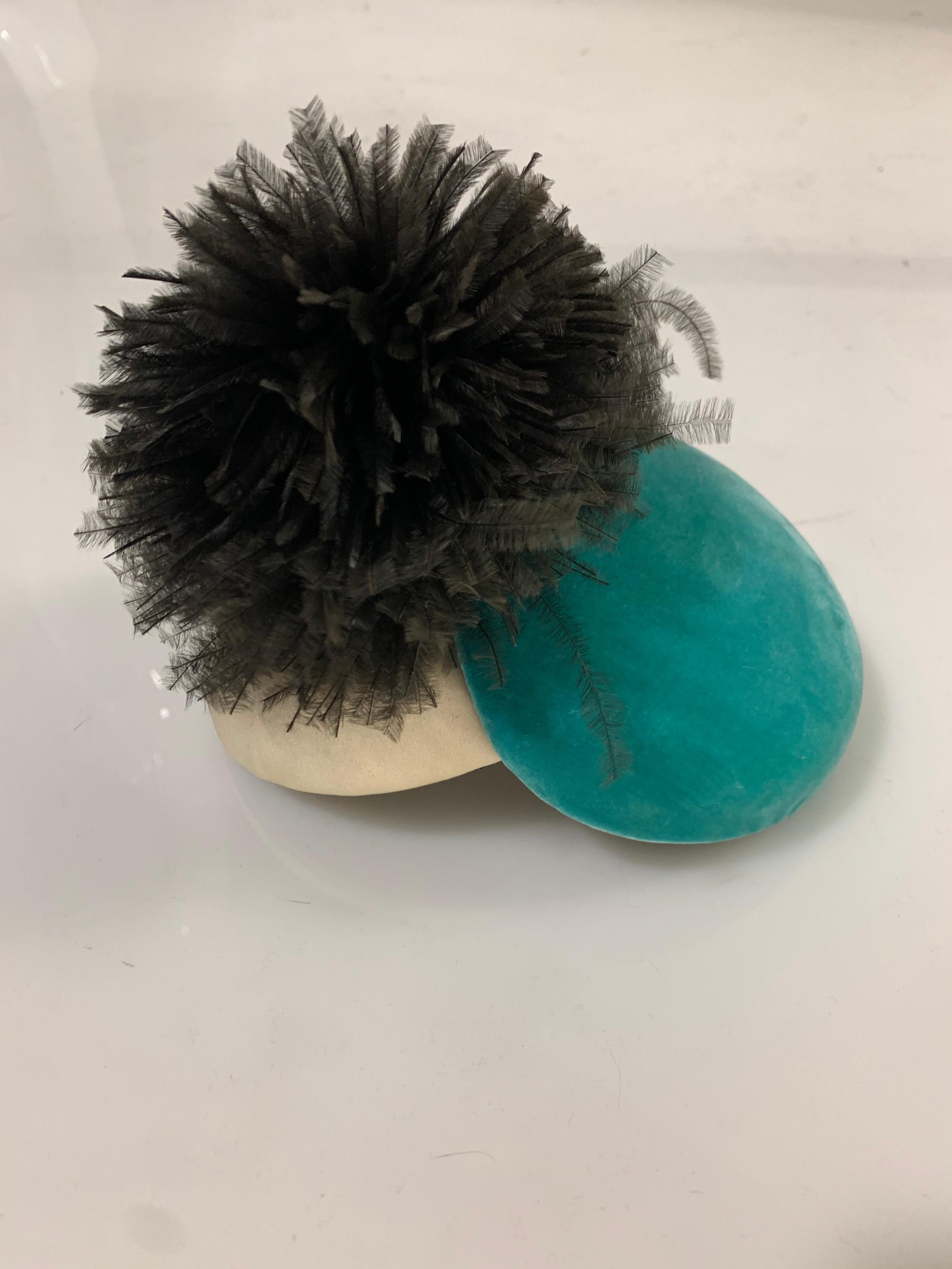 1950s Bonwit Teller Avant Garde Toy Hat in Turquoise & Ivory w/ Black Pouf For Sale 3