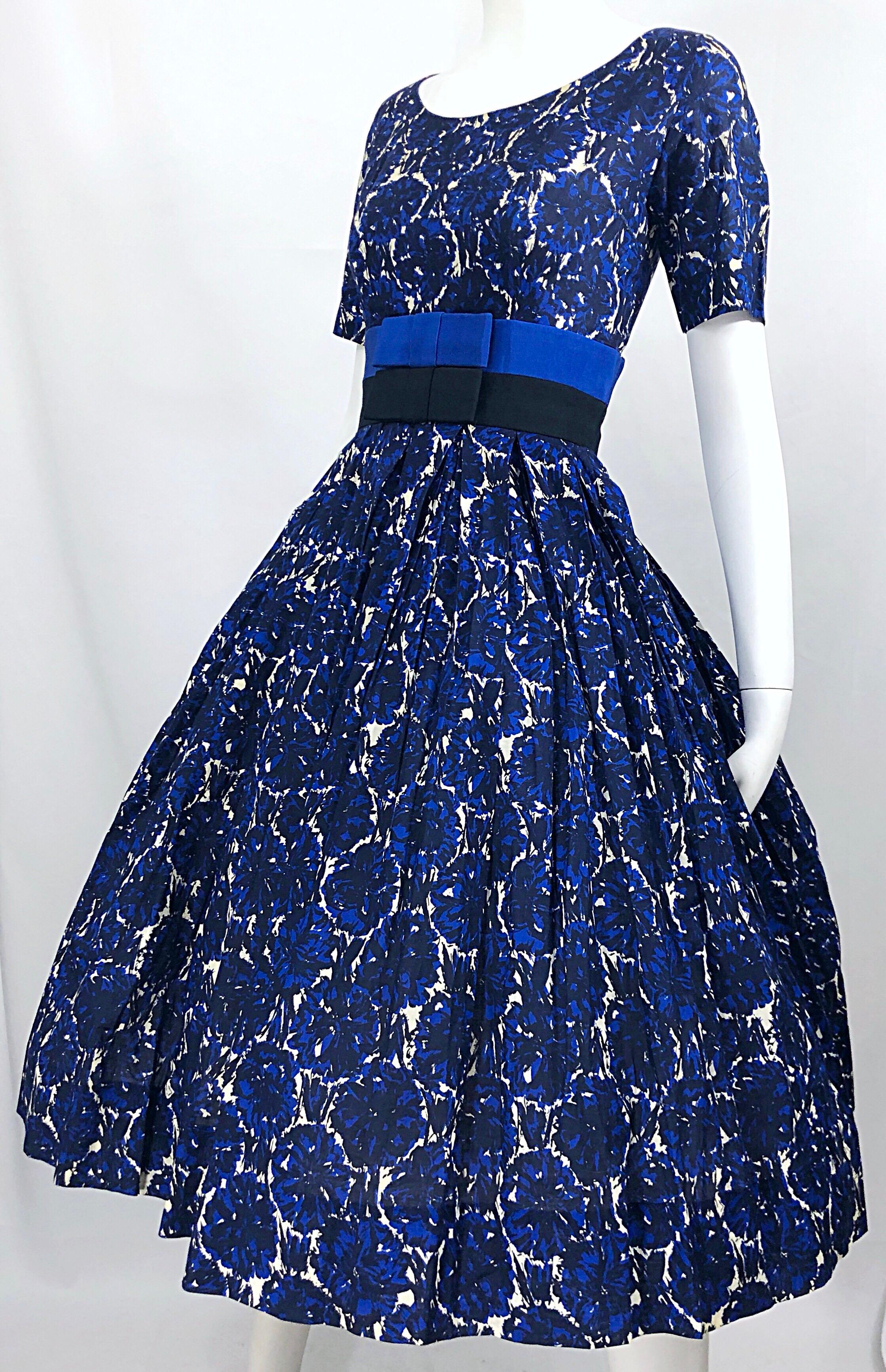 1950s Bonwit Teller Demi Couture Blue Abstract Floral Fit n' Flare Vintage Dress For Sale 3