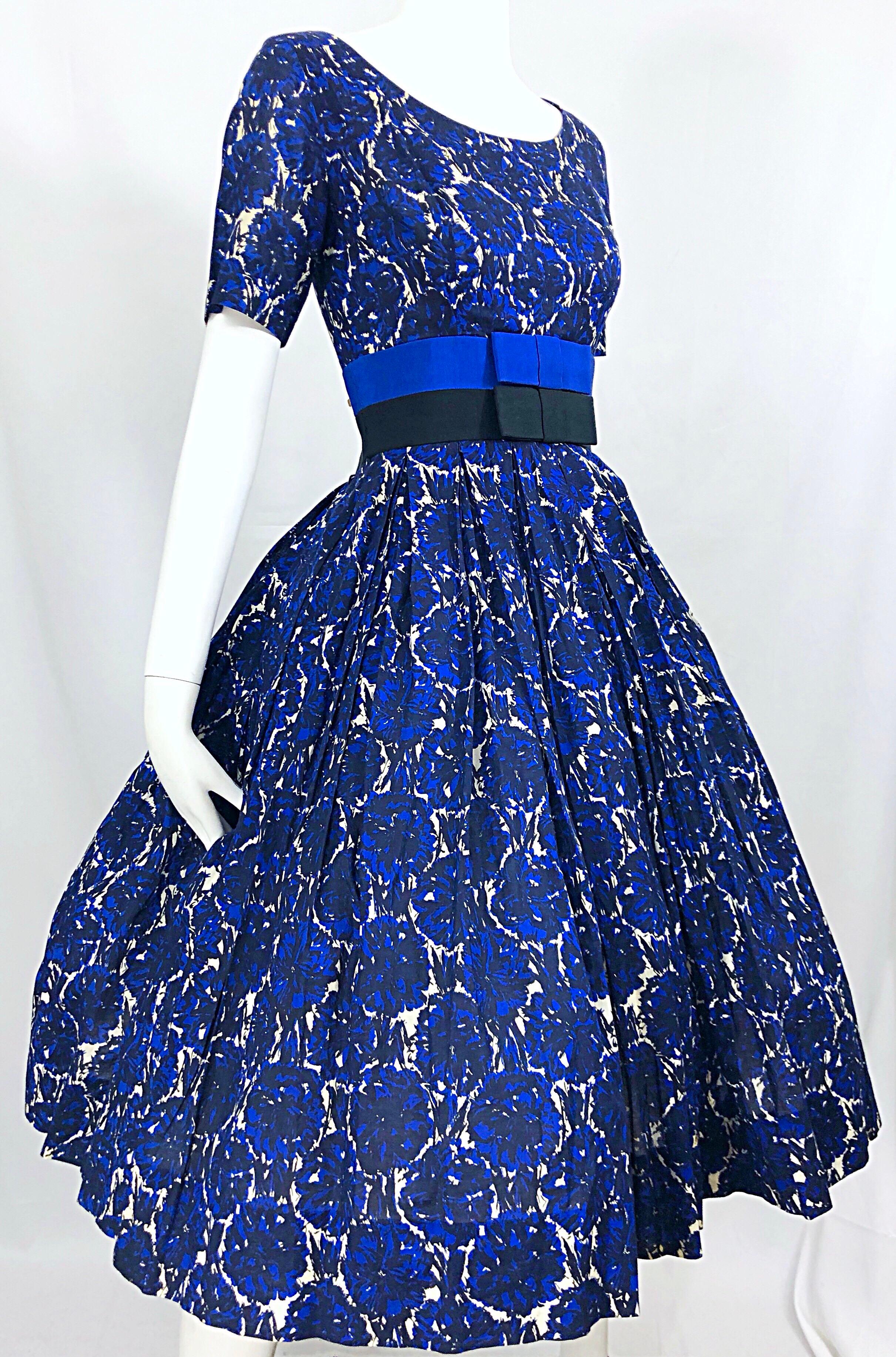 1950s Bonwit Teller Demi Couture Blue Abstract Floral Fit n' Flare Vintage Dress In Good Condition For Sale In San Diego, CA