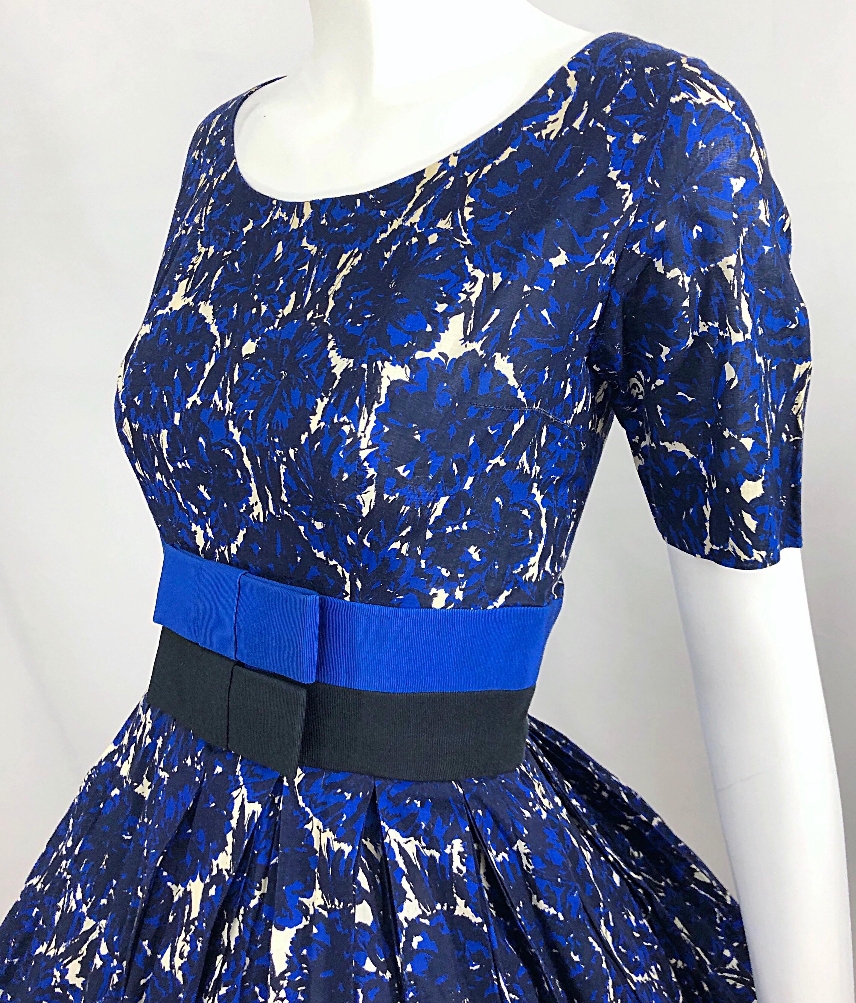1950s Bonwit Teller Demi Couture Blue Abstract Floral Fit n' Flare Vintage Dress For Sale 1
