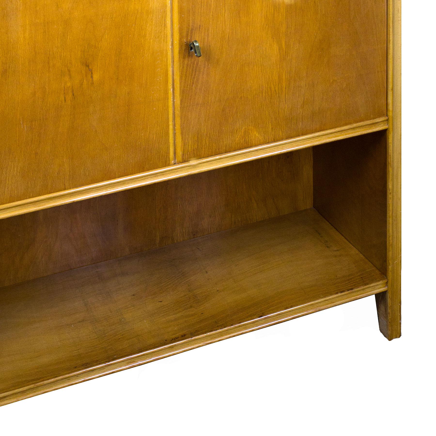 Italian Mid-Century Modern Bookcase, Maple Wood, Two Doors and Five Shelves - Italy For Sale
