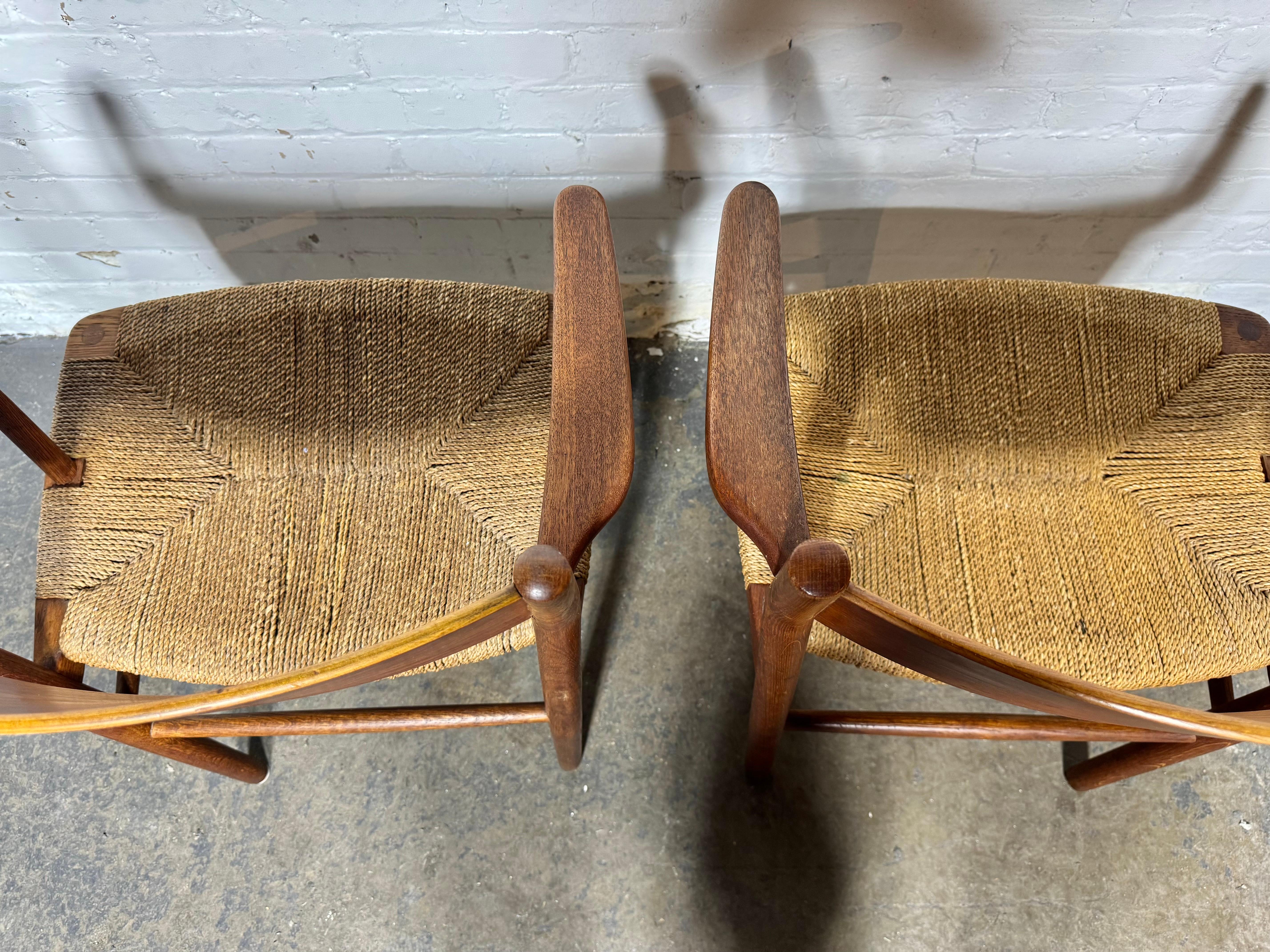 Silla danesa de roble y teca Borge Mogensen de los años 50 Model No. 156 Danés en venta