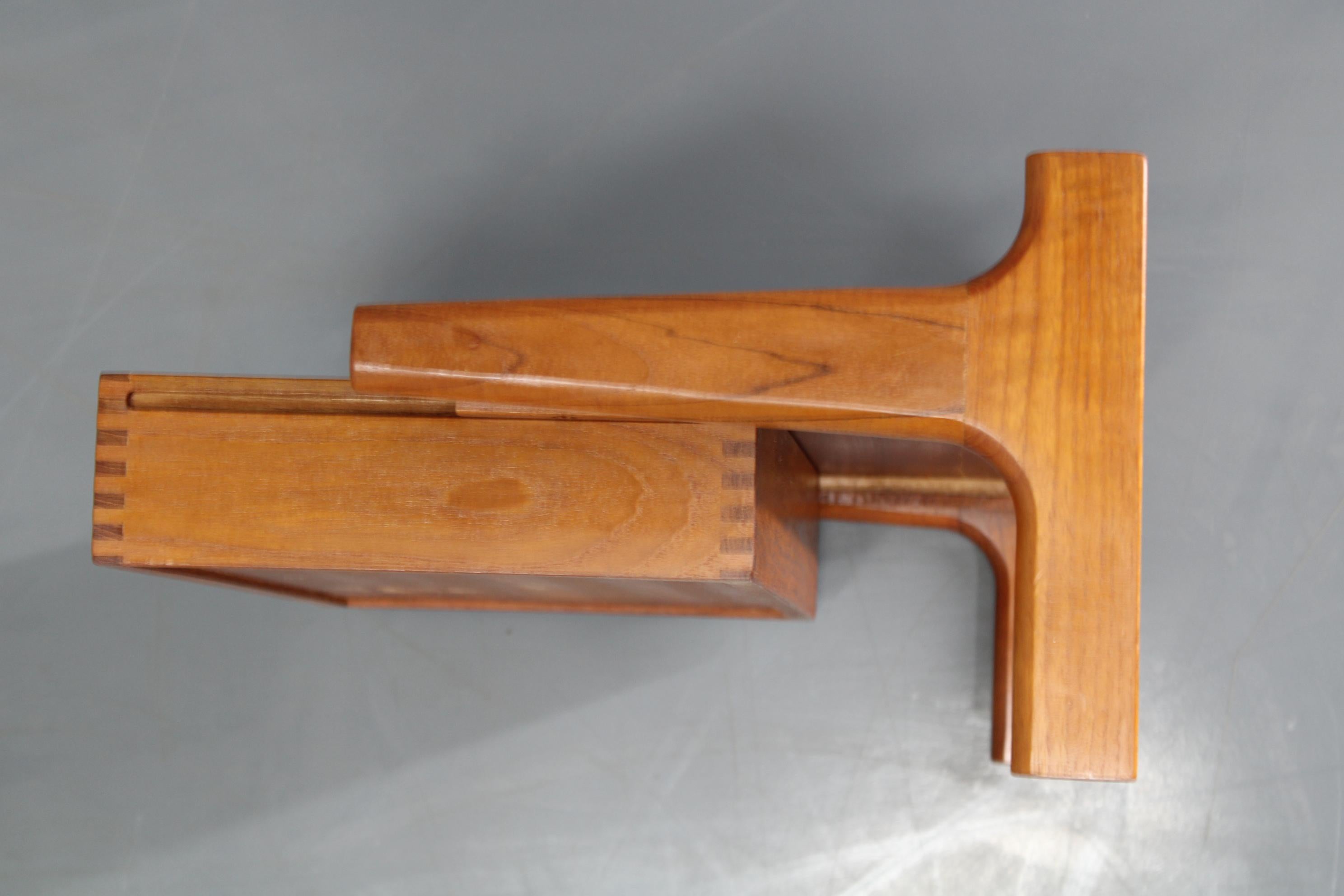 Danish 1950s Borge Mogensen Teak Floating Night Stand by Dyrlund, Denmark