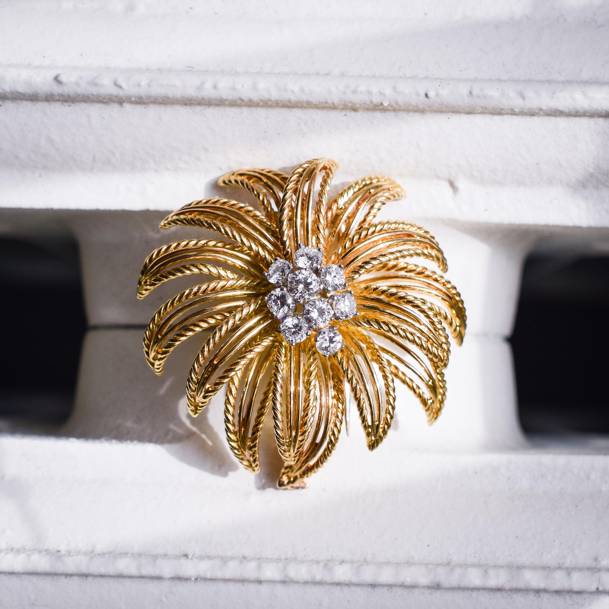 1950s Boucheron Paris Diamond Gold Flower Brooch 2