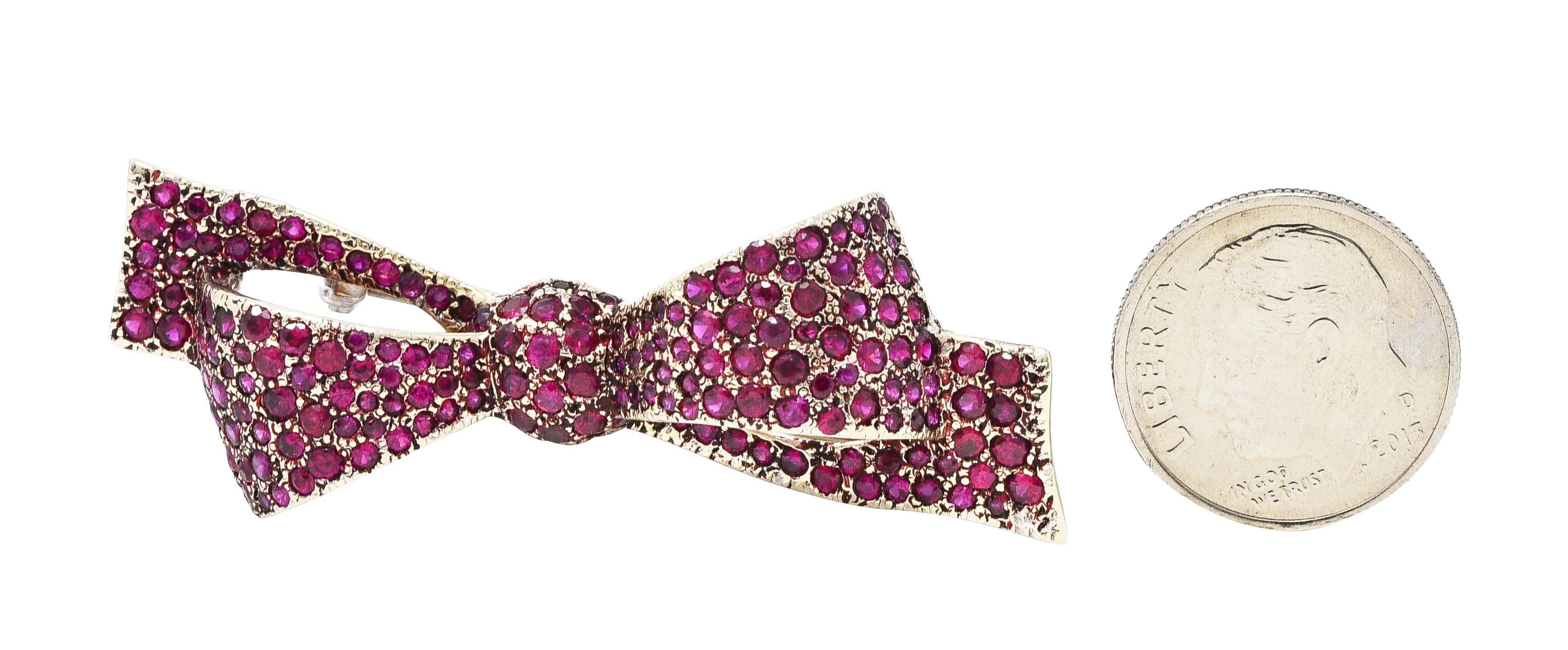 1950's Brady Bows 5.00 Carats Ruby 18 Karat Hair Clip Bow Pendant Brooch In Excellent Condition In Philadelphia, PA