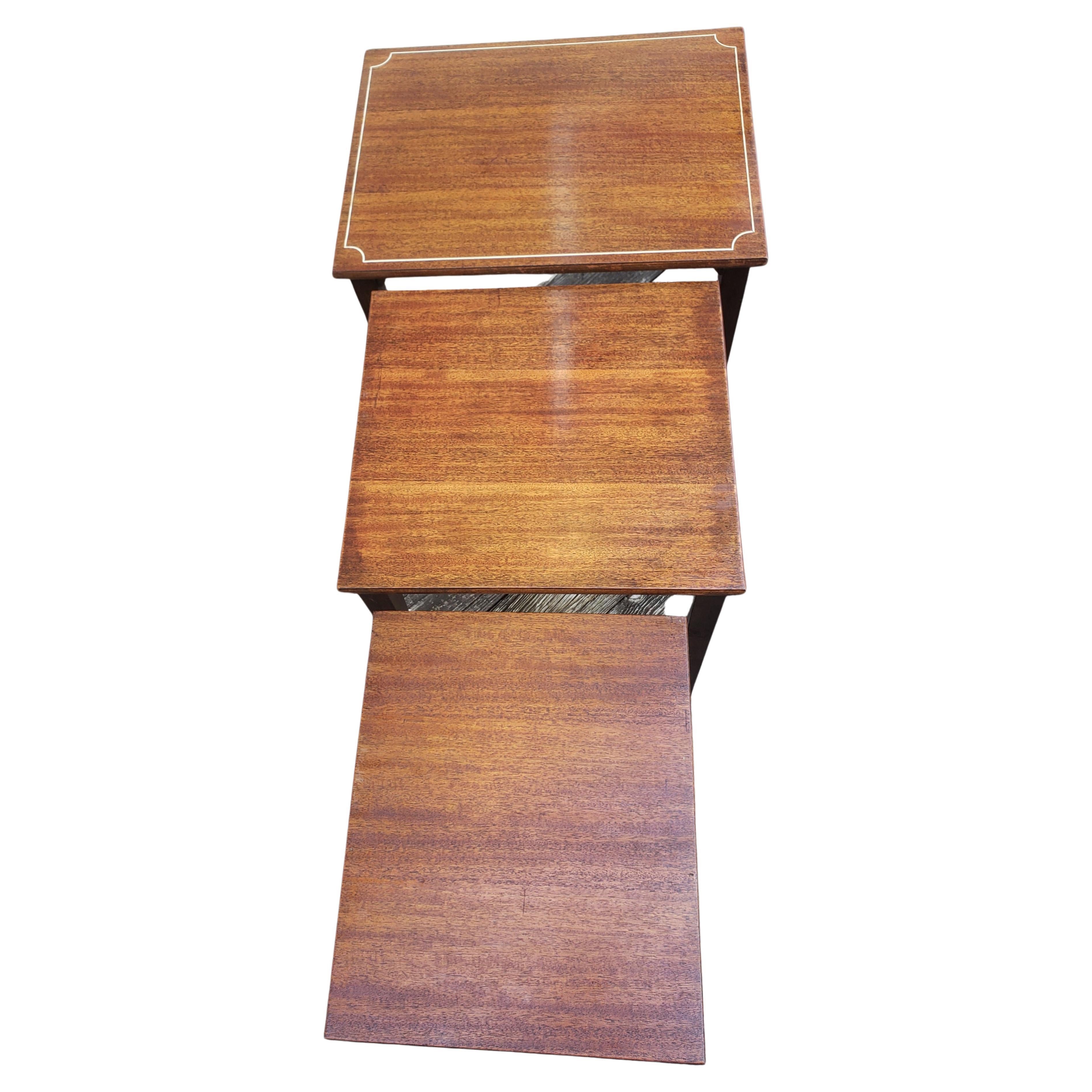 1950s Brandt Fine Furniture Refinished Genuine Mahogany Nesting Tables For Sale 5