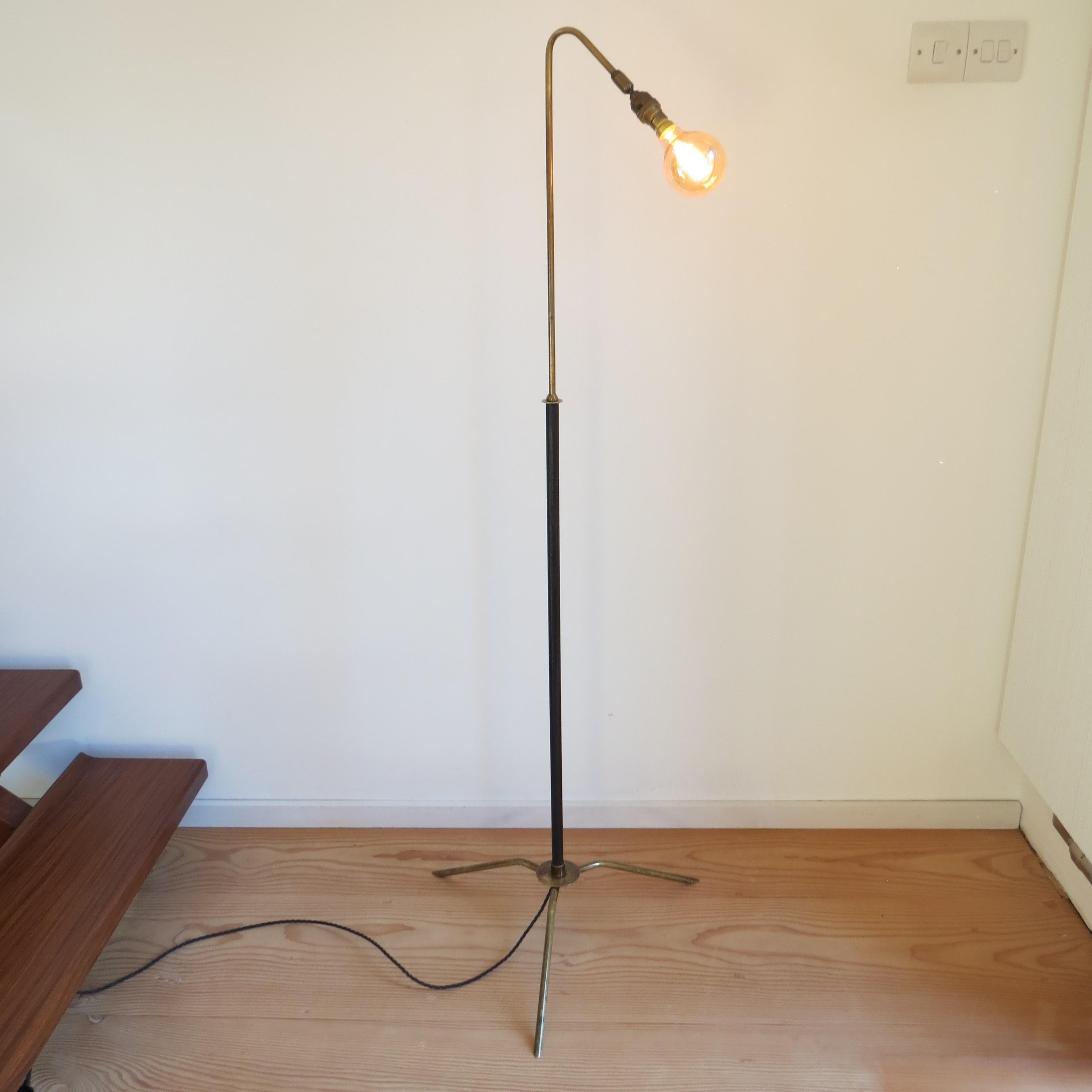 Machine-Made 1950s Brass and Black Metal Curve over Adjustable Industrial Floor Lamp