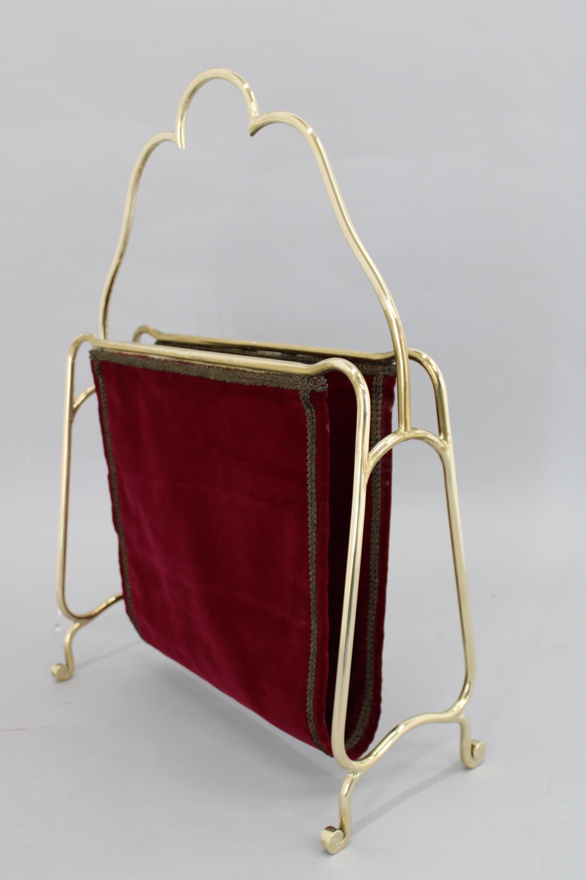 Italian 1950s Brass and Fabric Magazine Stand, Italy For Sale
