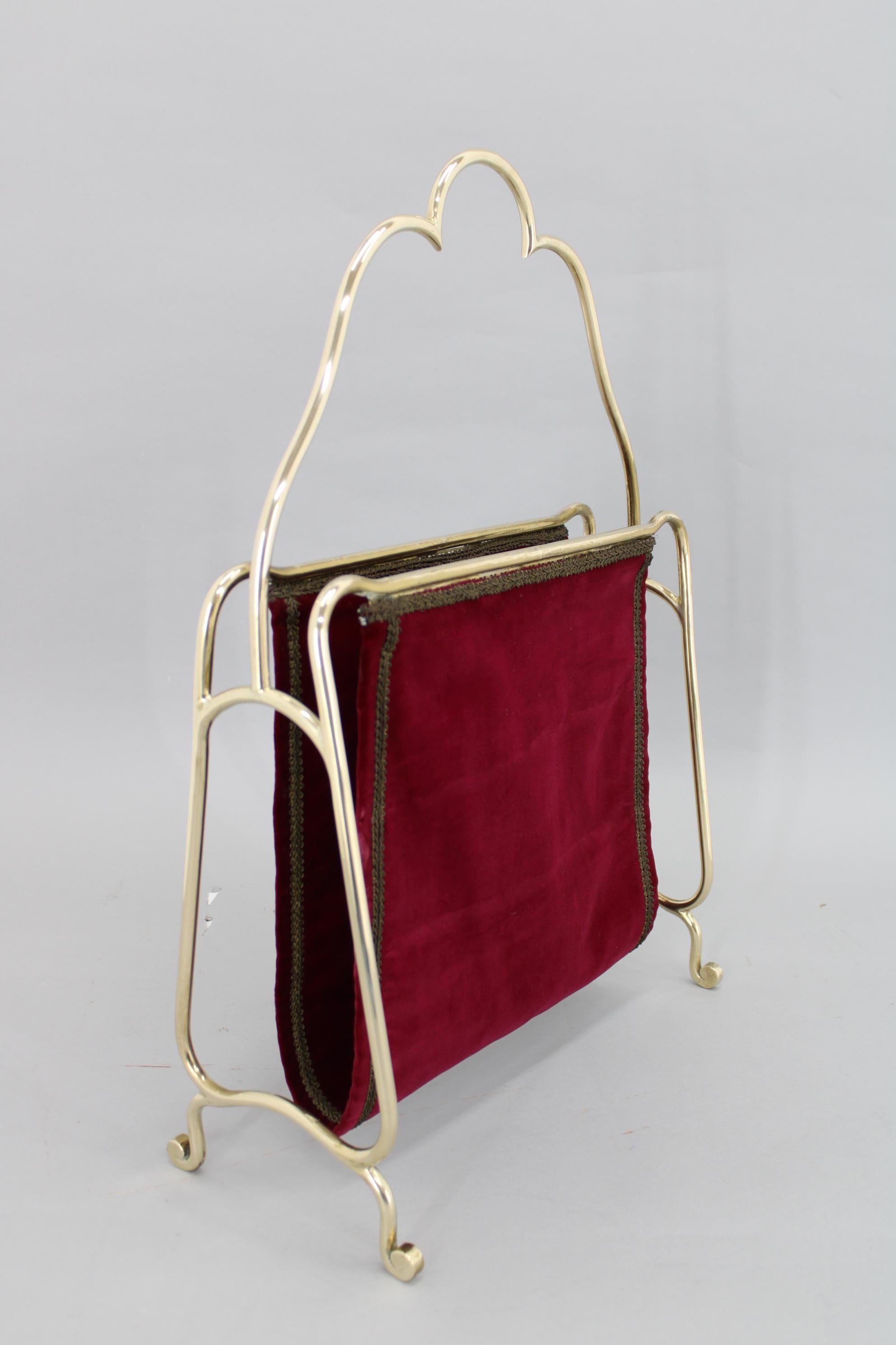 Mid-20th Century 1950s Brass and Fabric Magazine Stand, Italy For Sale