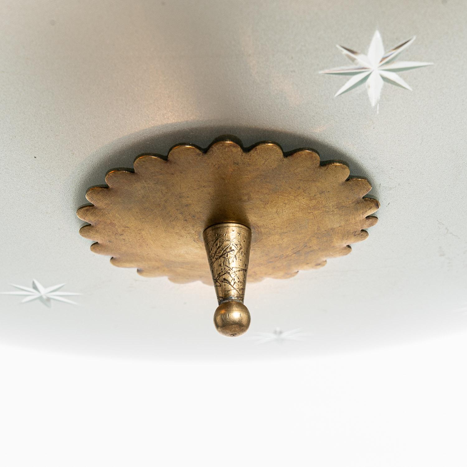 1950's Brass and Glass Pendant Attributed to Pietro Chiesa For Sale 7