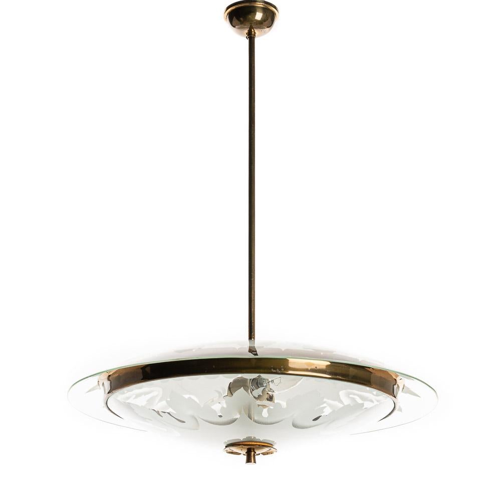 1950s Brass and Glass Pendant in Style of Pietro Chiesa For Sale 5