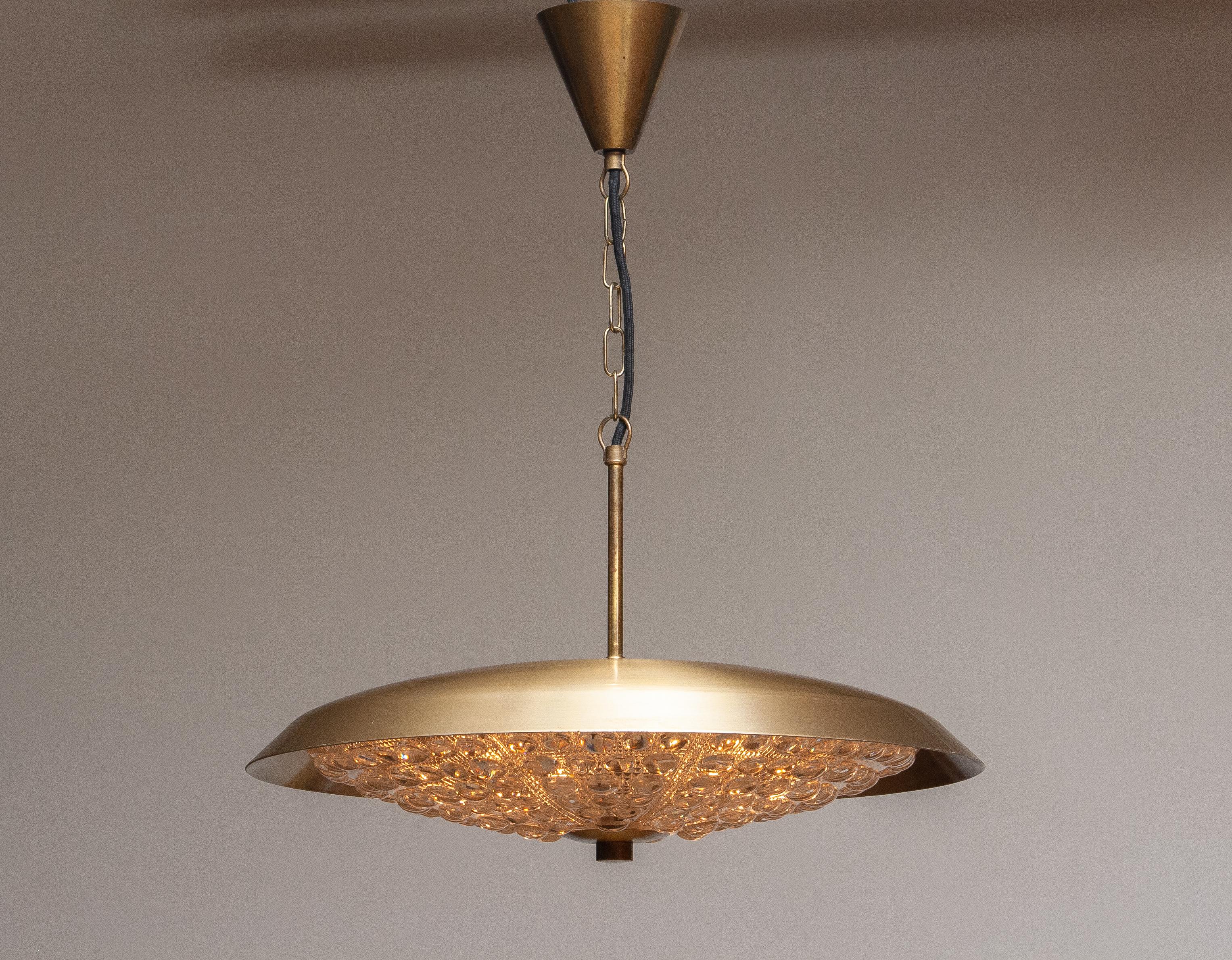 Beautiful ceiling light / flushmount designed by Carl Fagerlund for Orrefors, Sweden, 1950.
Fixture consist six fittings. Type E14 / 17. Technically 100%
The overall condition is good.