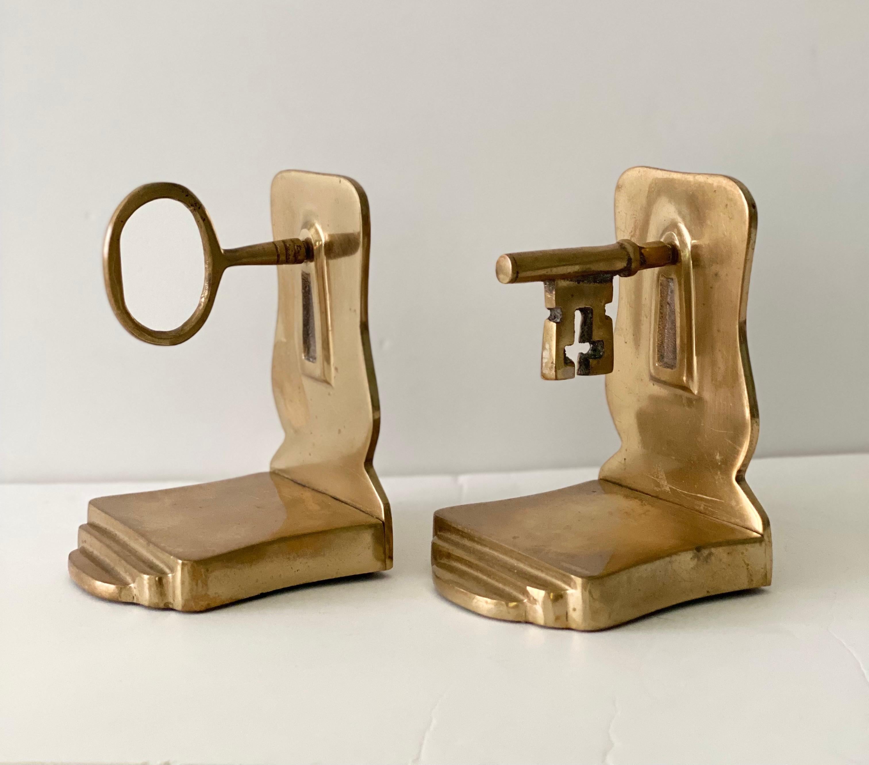 1950s Brass Antique Bridge Ward Key Bookends – a Pair In Good Condition In Farmington Hills, MI