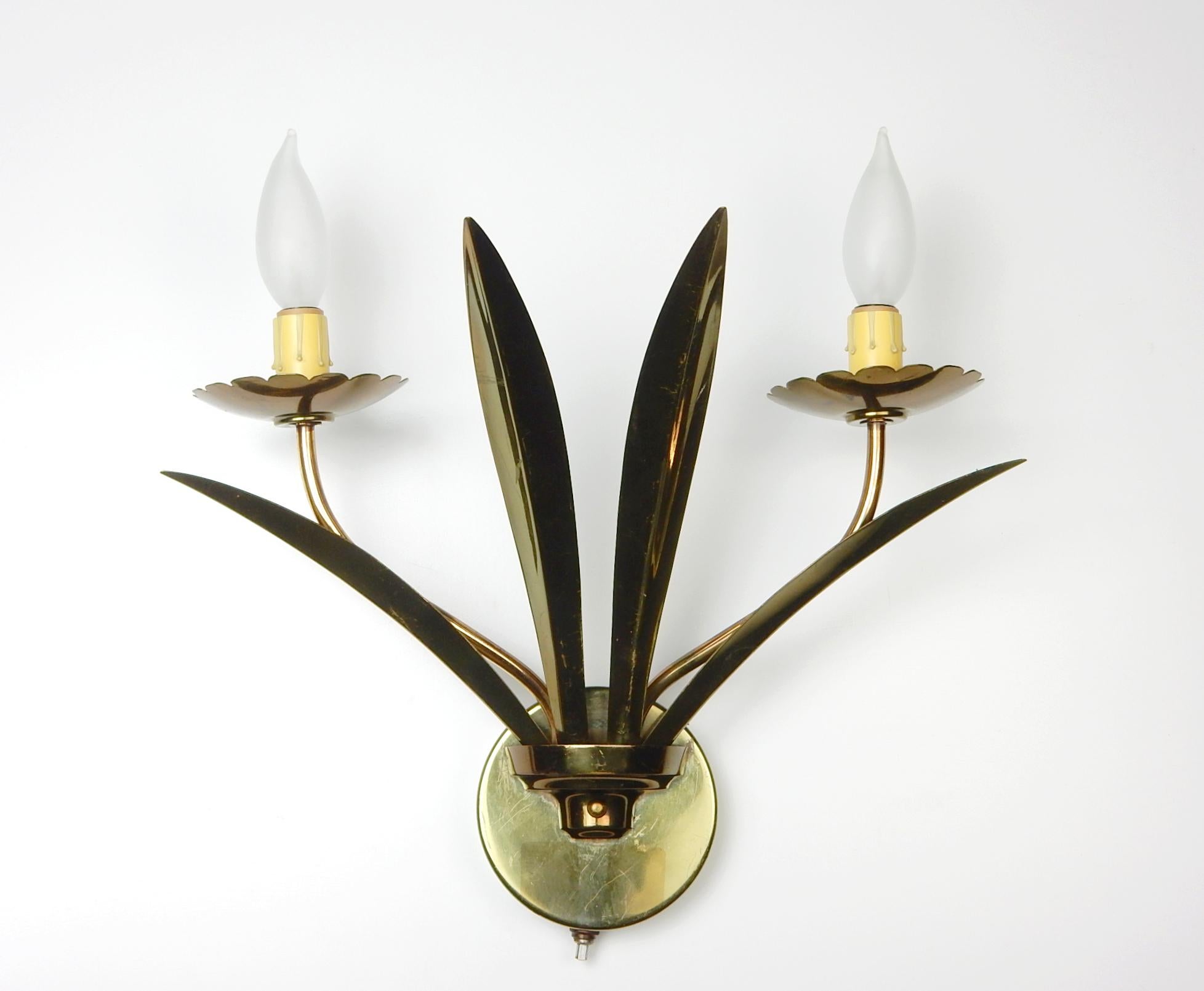 1950's Brass Botanical Sconces Lamps 2