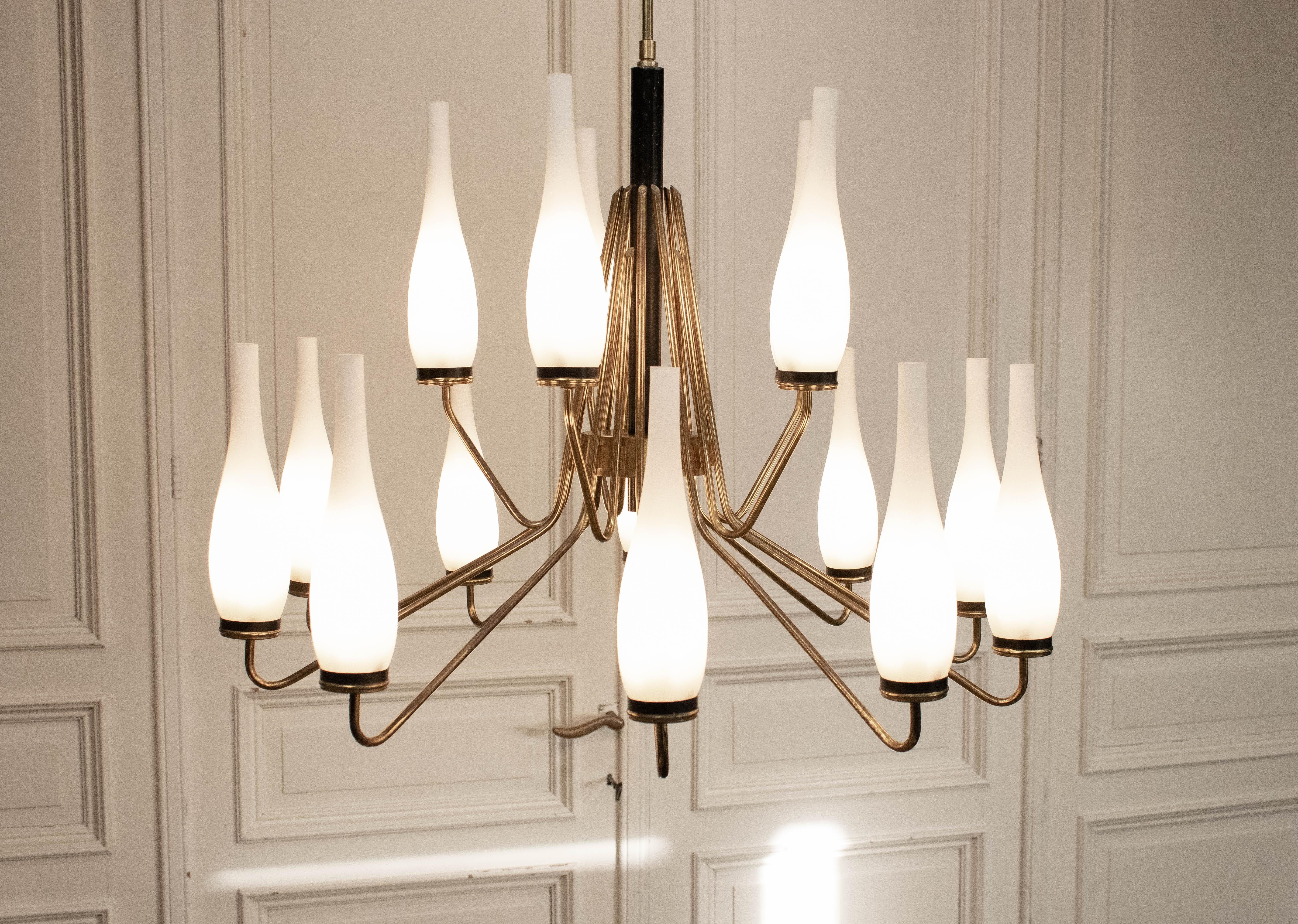 1950s, Brass Chandelier by Stilnovo, Italy In Good Condition For Sale In Silvolde, Gelderland