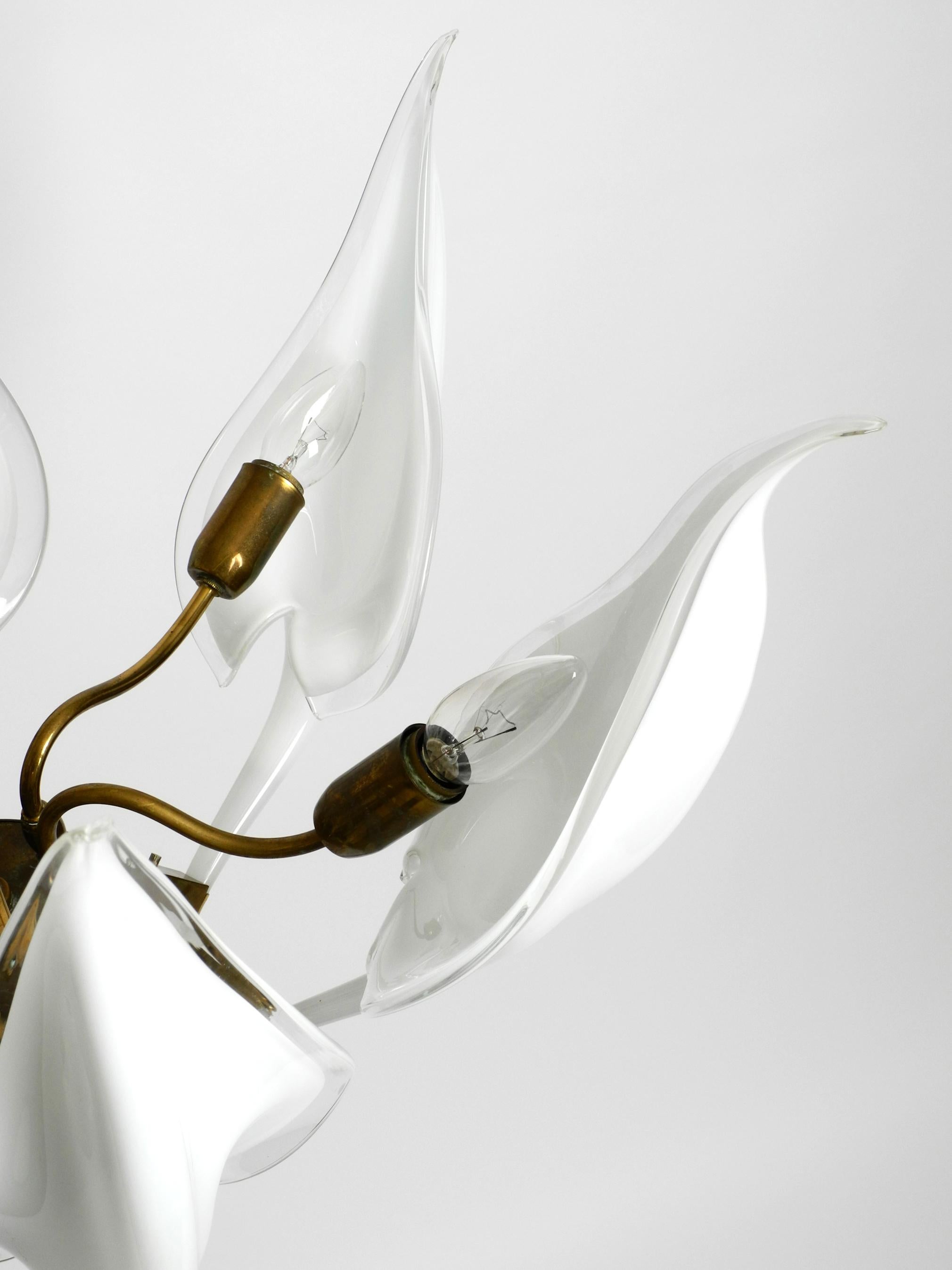1950s Brass Chandelier with White and Transparent Murano Glasses by Franco Luce For Sale 12