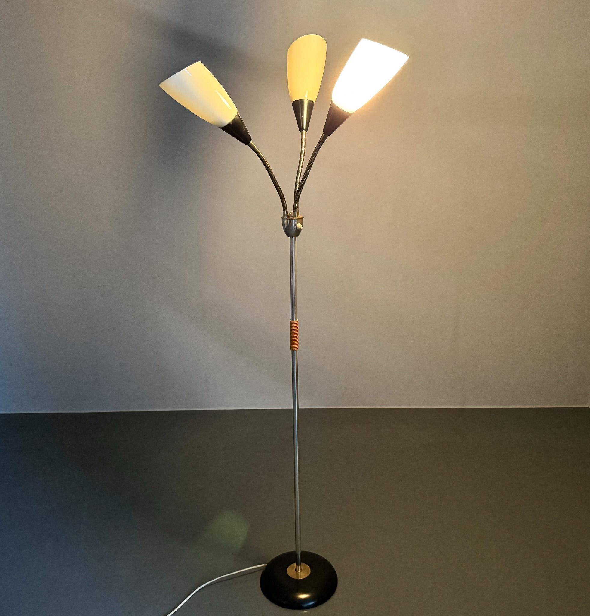 1950s Brass & Glass Adjustable Floor Lamp with Wooden Detail In Good Condition For Sale In Praha, CZ